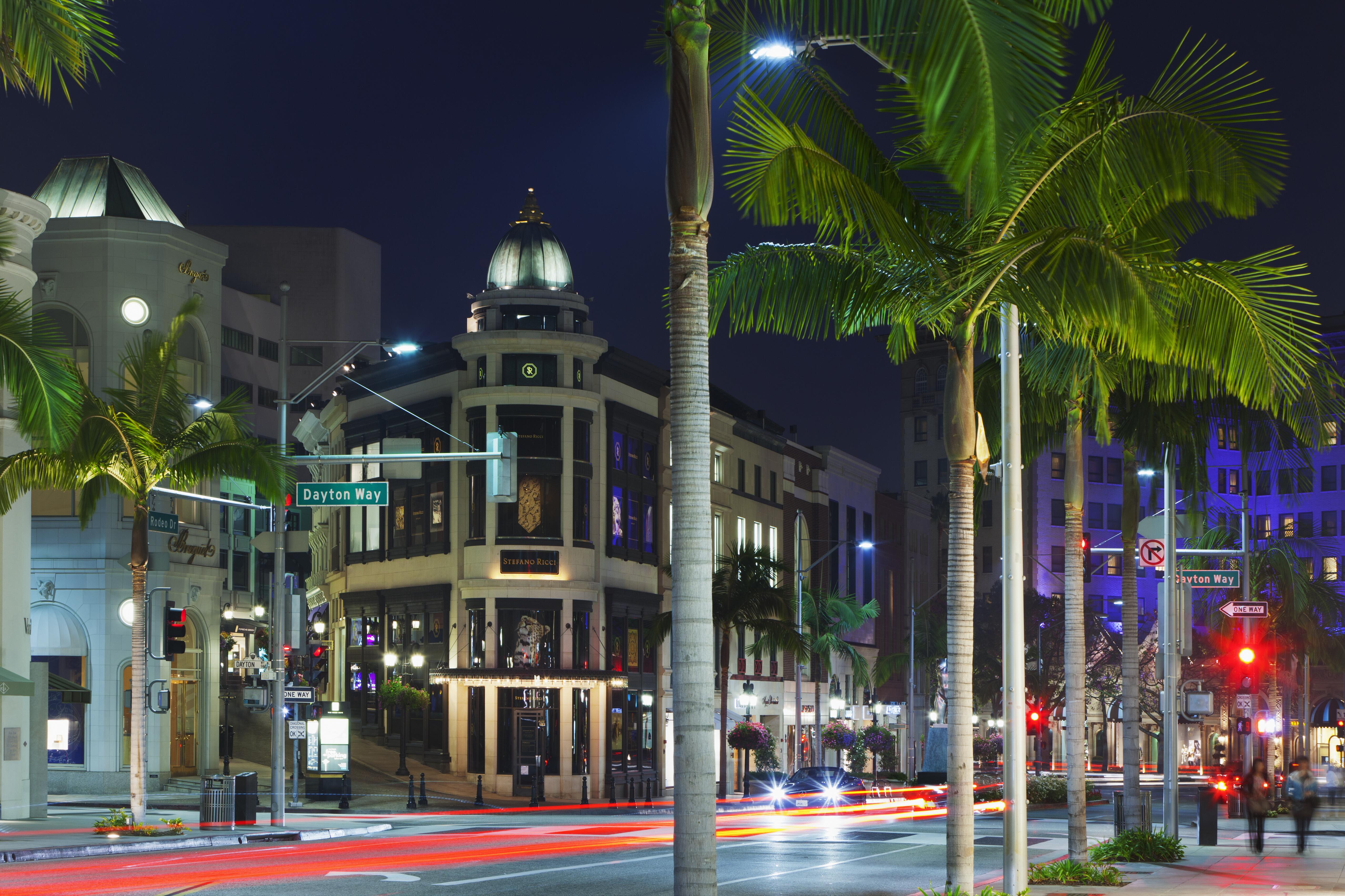 Image of the Rodeo Drive luxury shopping district in Los Angeles, California at night.