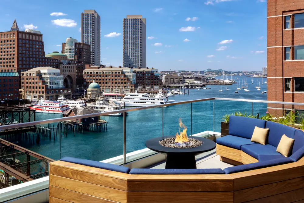 The Envoy Hotel, Autograph Collection, Boston