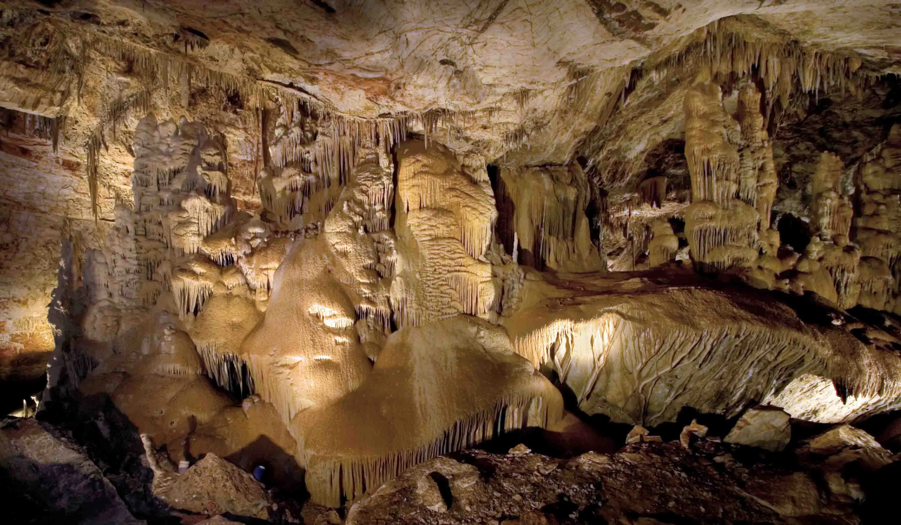 Interior image of the big room at Kartchner Caverns.