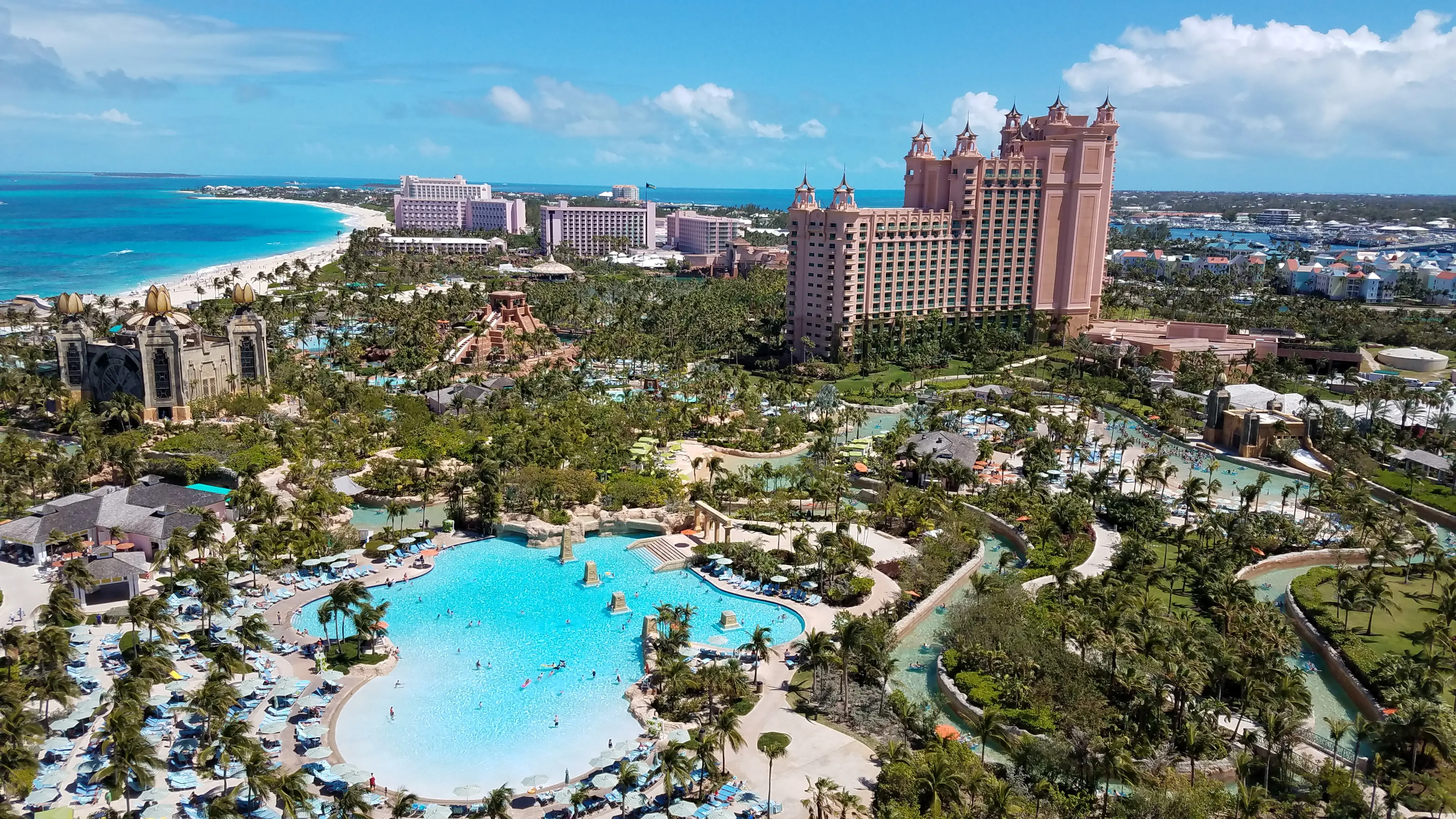 Views of The Atlantis Autograph Collection