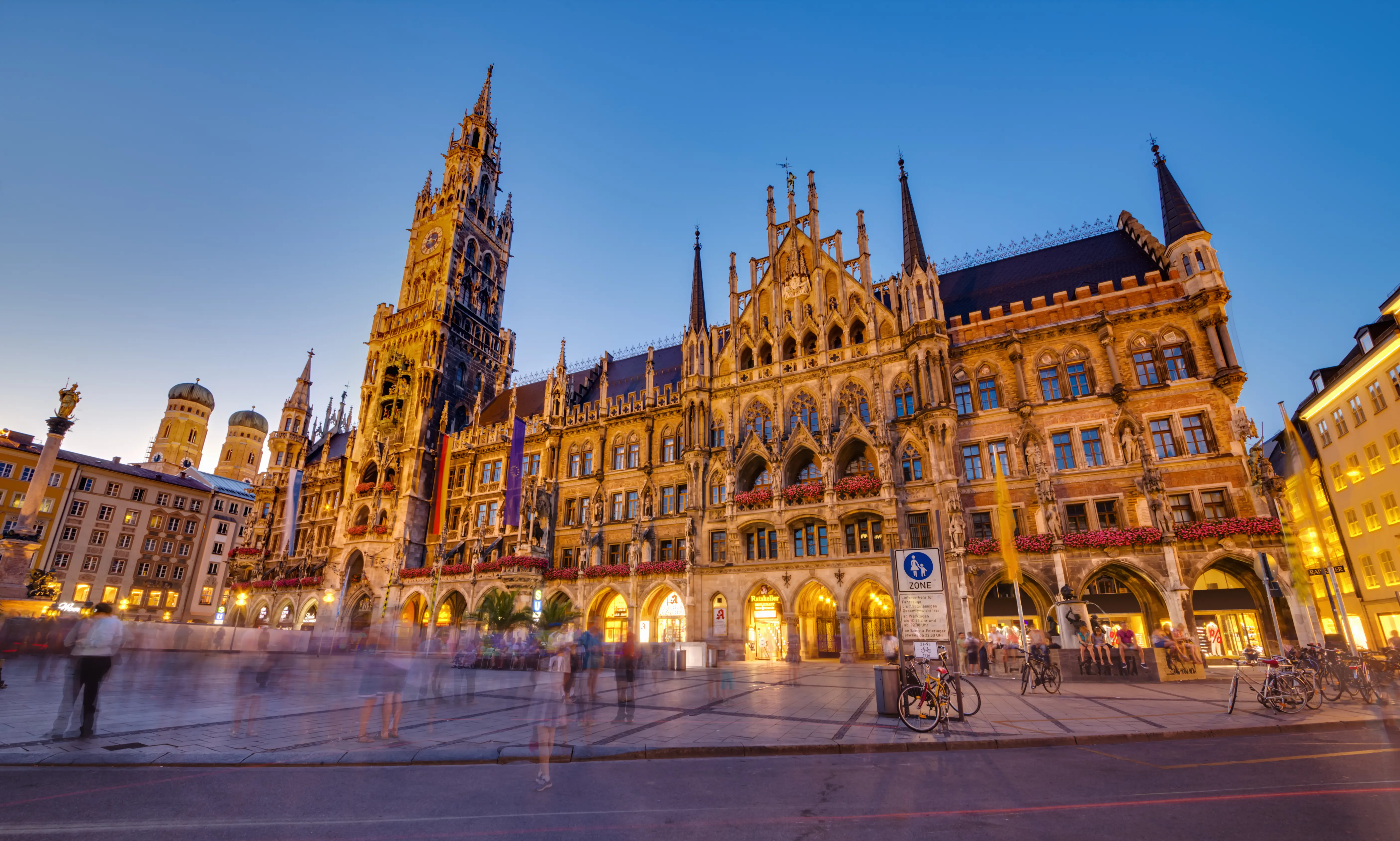 Photo of the Marienplatz, Munich