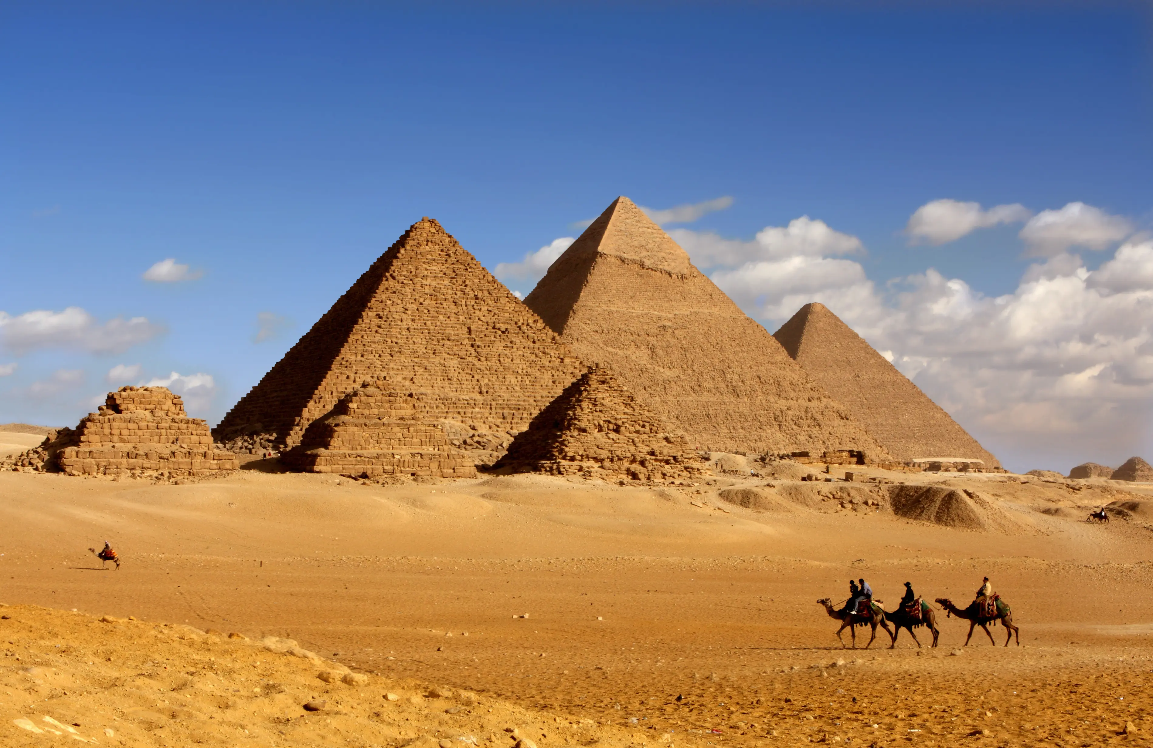 Photo of the Pyramids of Giza