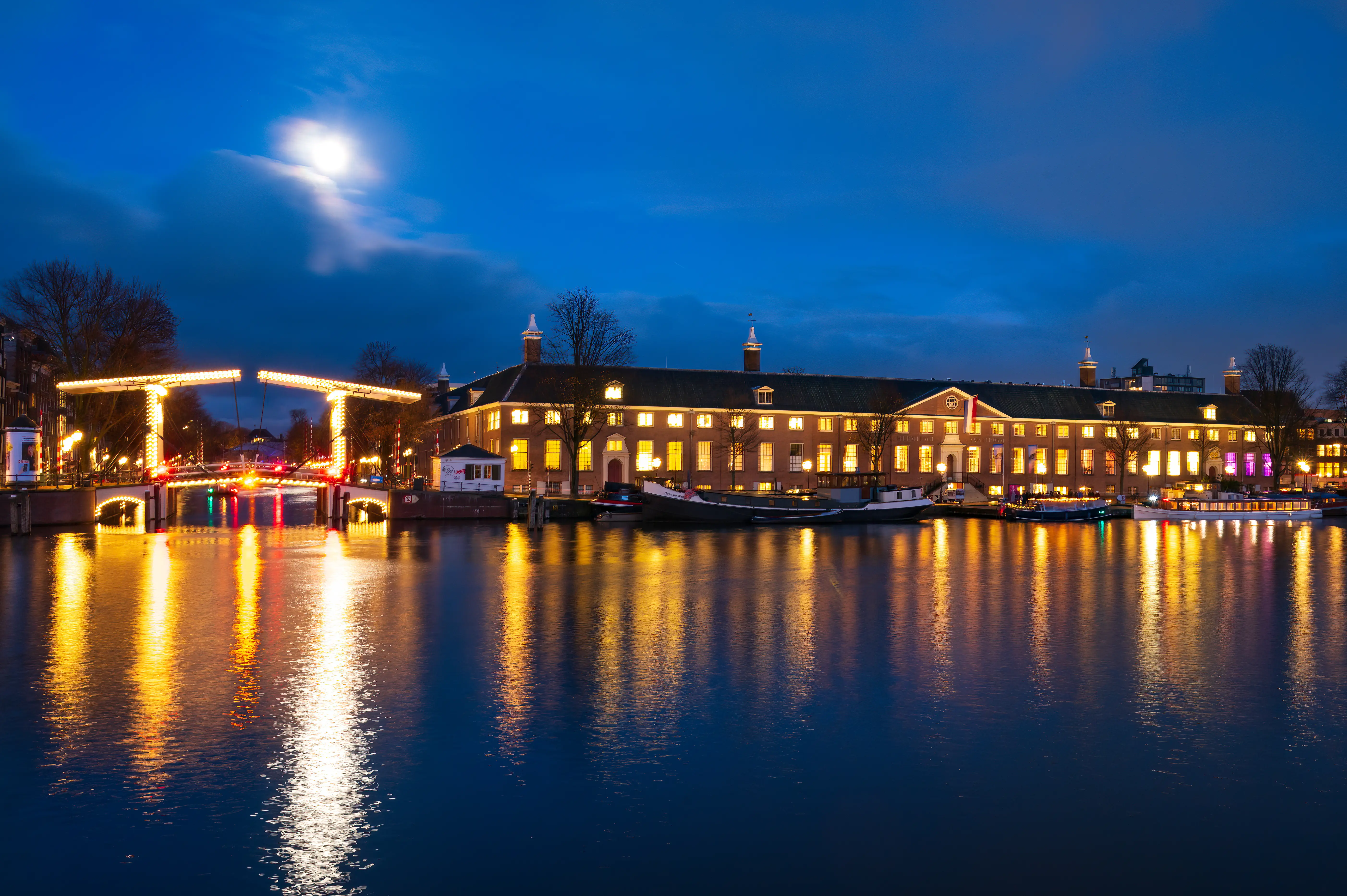 Exterior image of the H’ART Museum, formerly Hermitage Amsterdam.