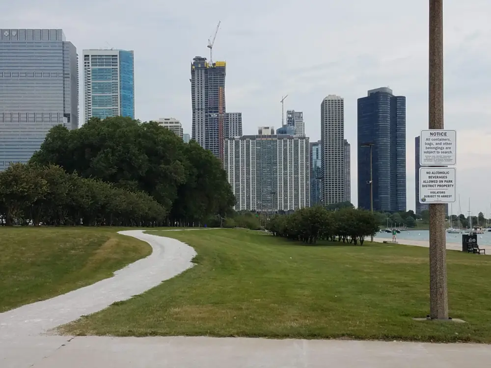 The Lakefront Trail is one of the best places to run in Chicago.