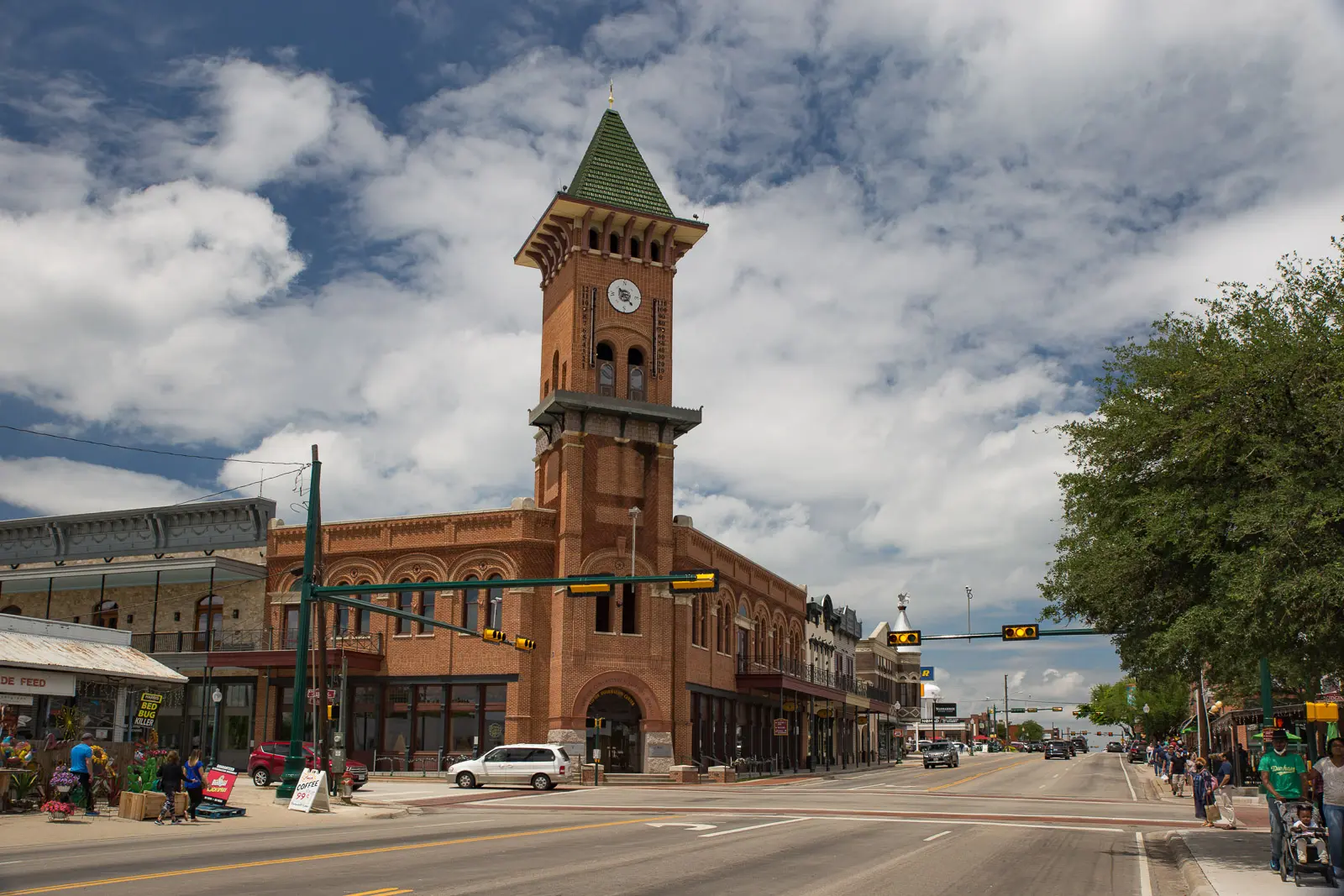 Image of downtown Grapevine, Texas