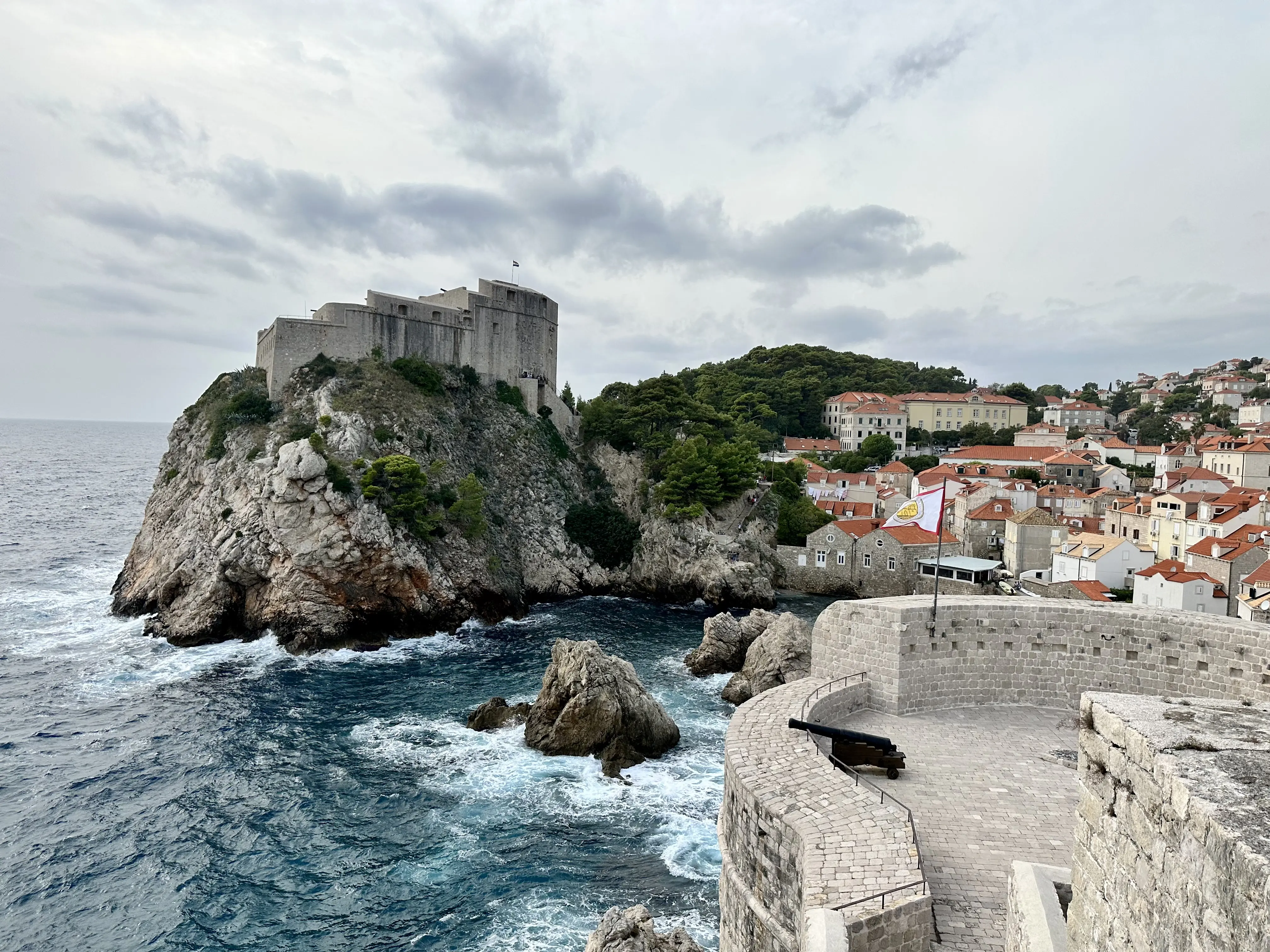Outdoor image of the coast of Dubrovnik.