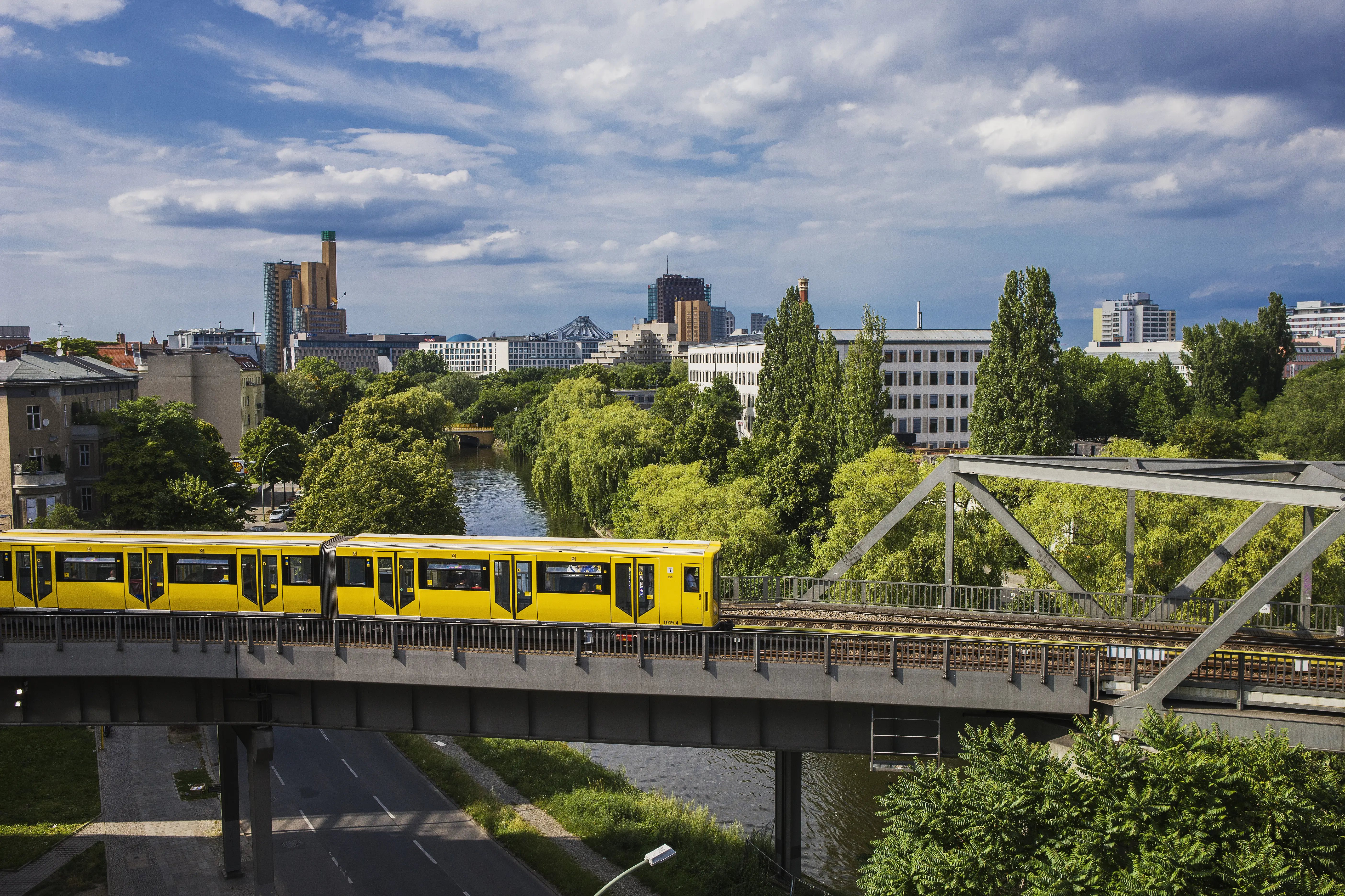 Photo of the U-Bahn, Berlin