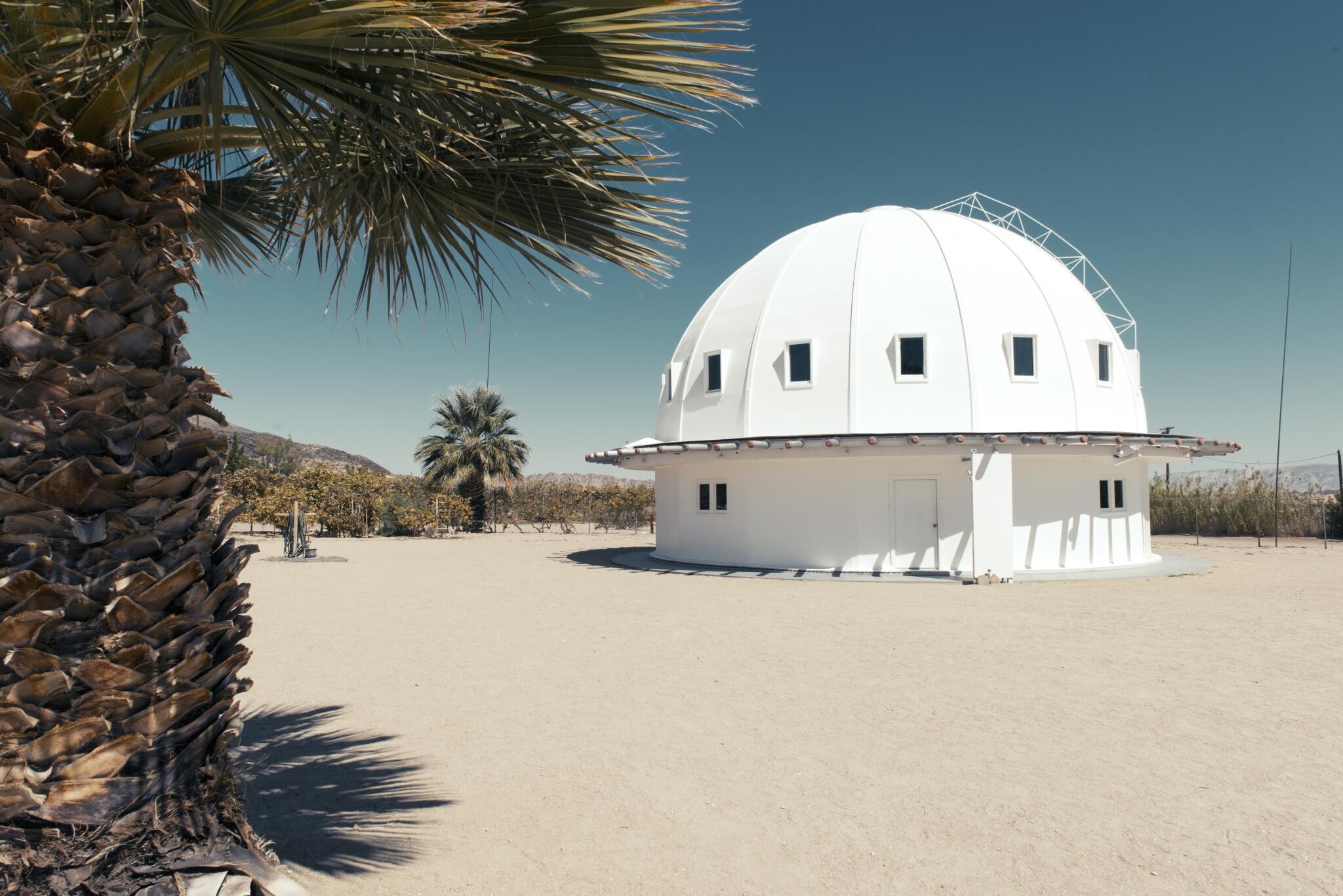 Image of The Integratron in Landers, California.