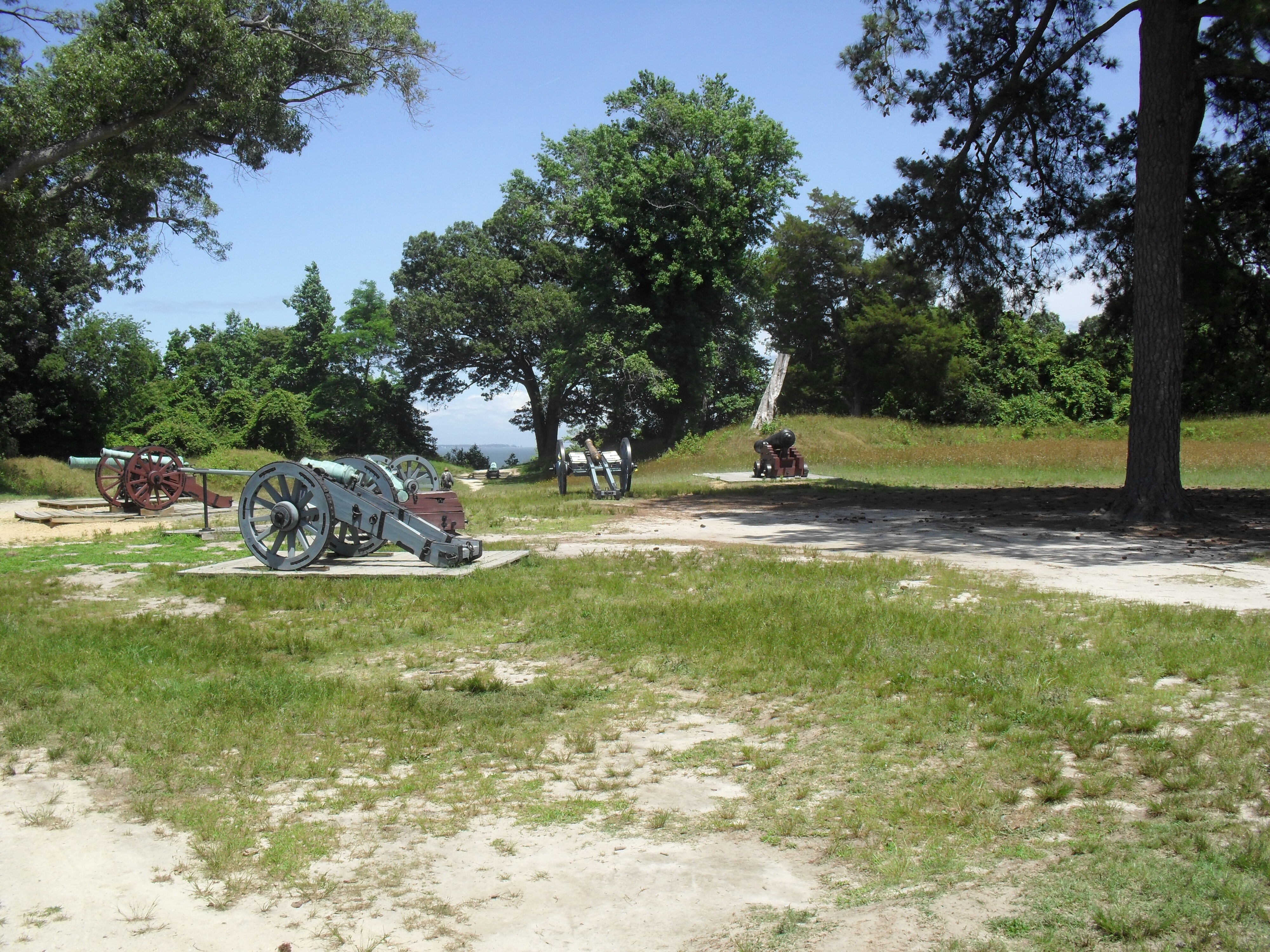 Image of Revolutionary War artillery on display at Yorktown Battlefield.