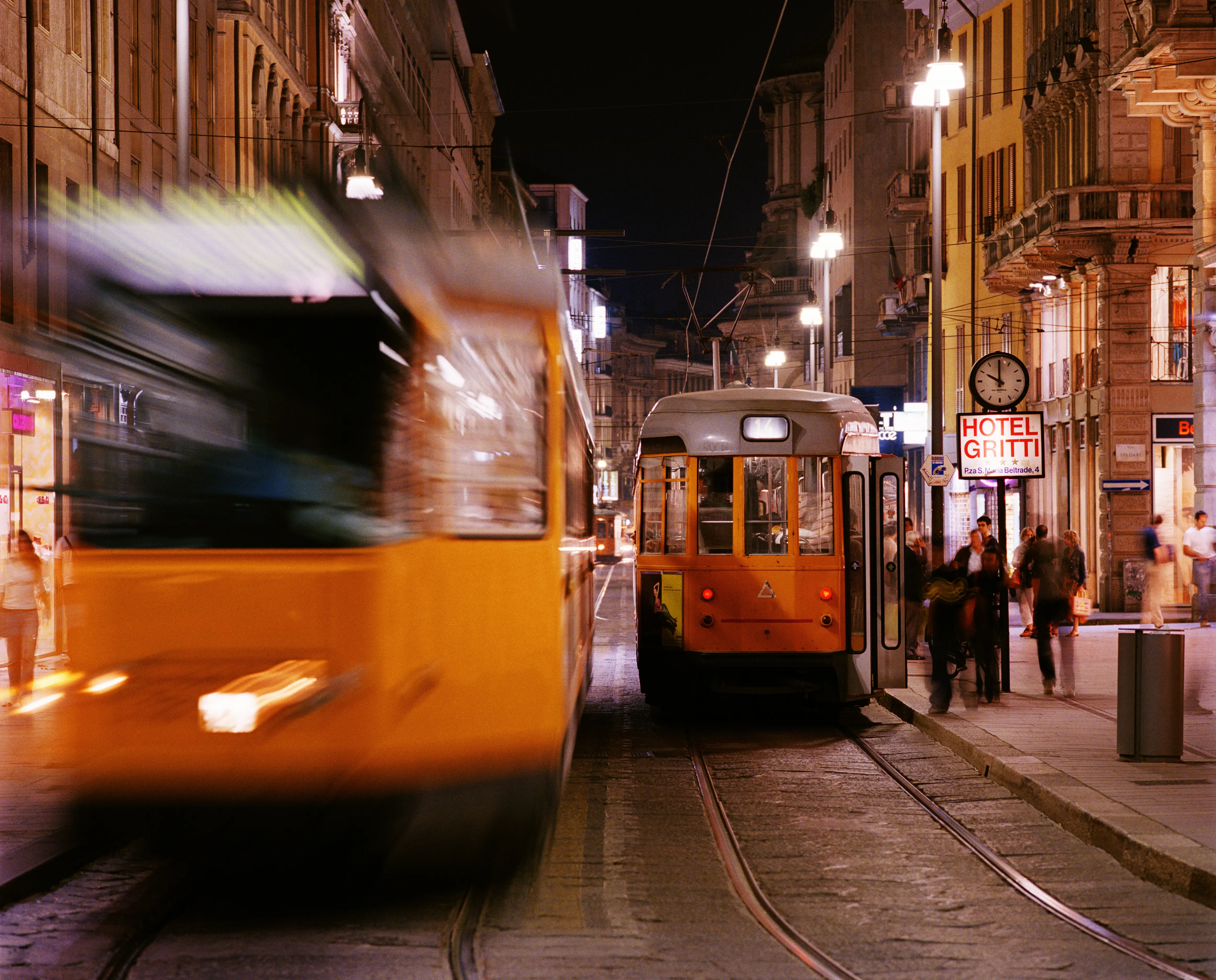 Photo of the Milan ATM tram at night