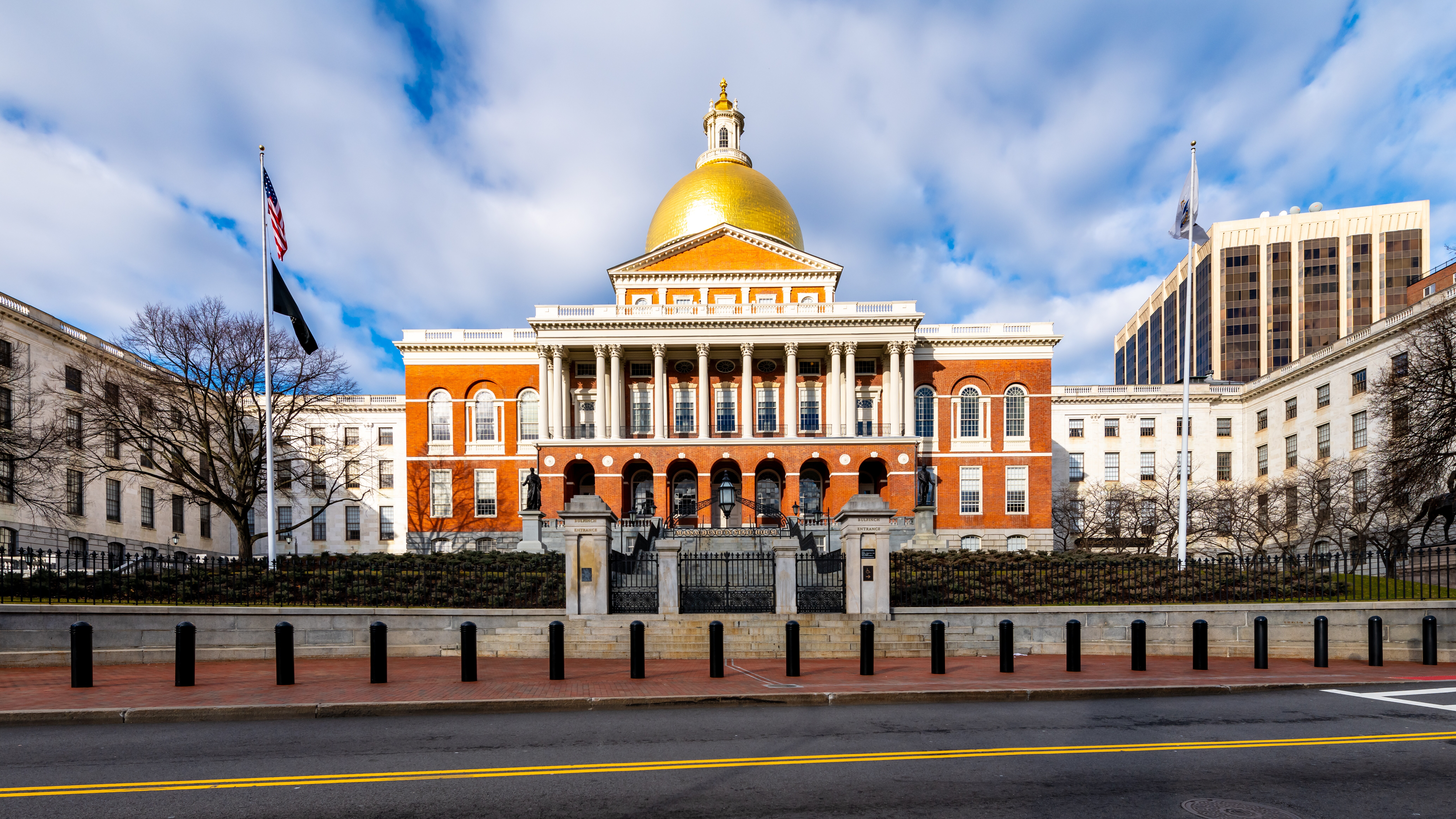 Exterior image of the Massachusetts State House.