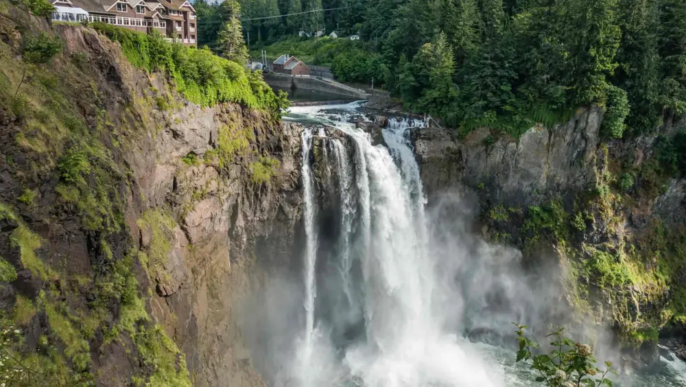 Snoqualmie Falls, a popular thing to do in Seattle.