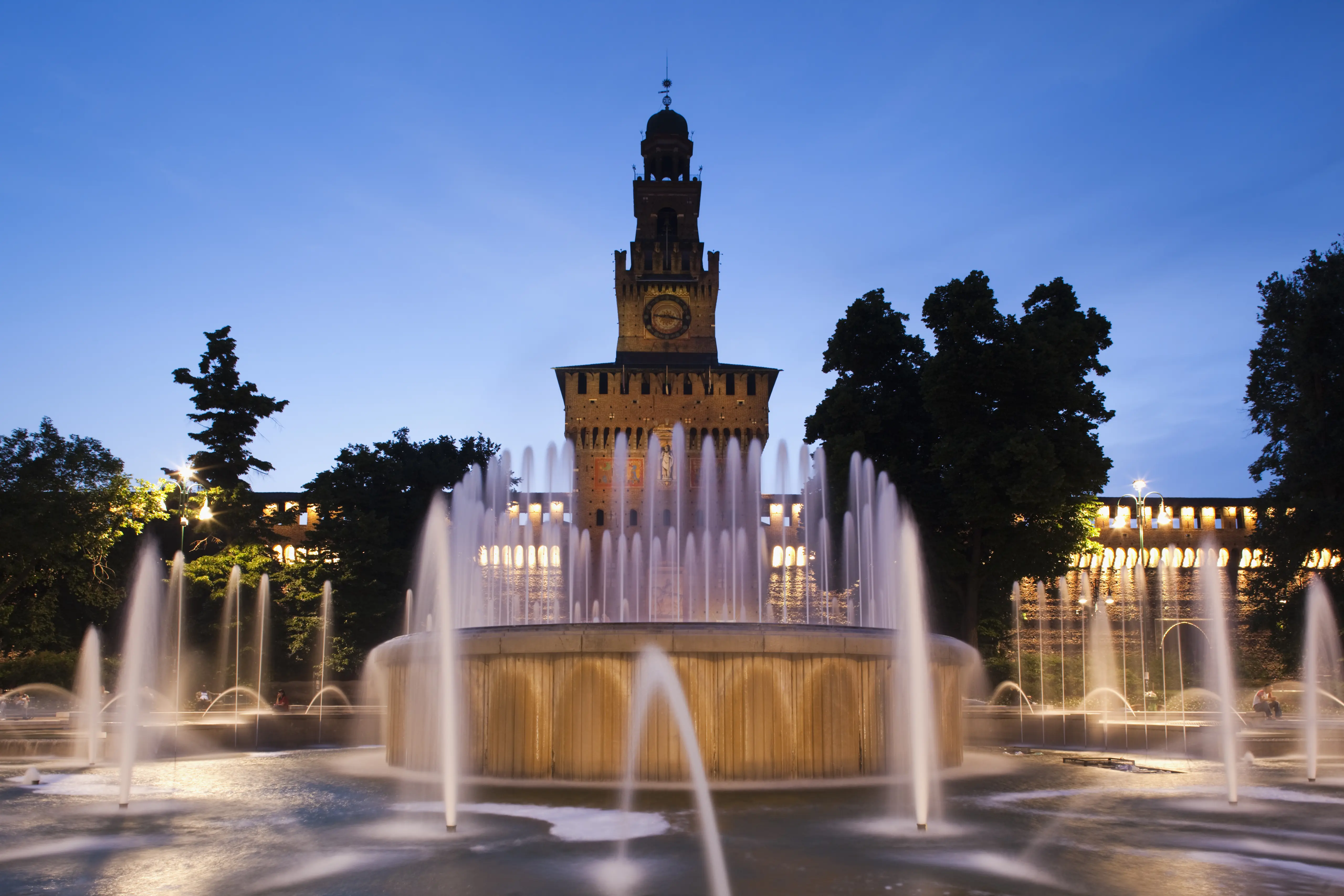 Photo of the Piazza Fontana in Milan, Italy