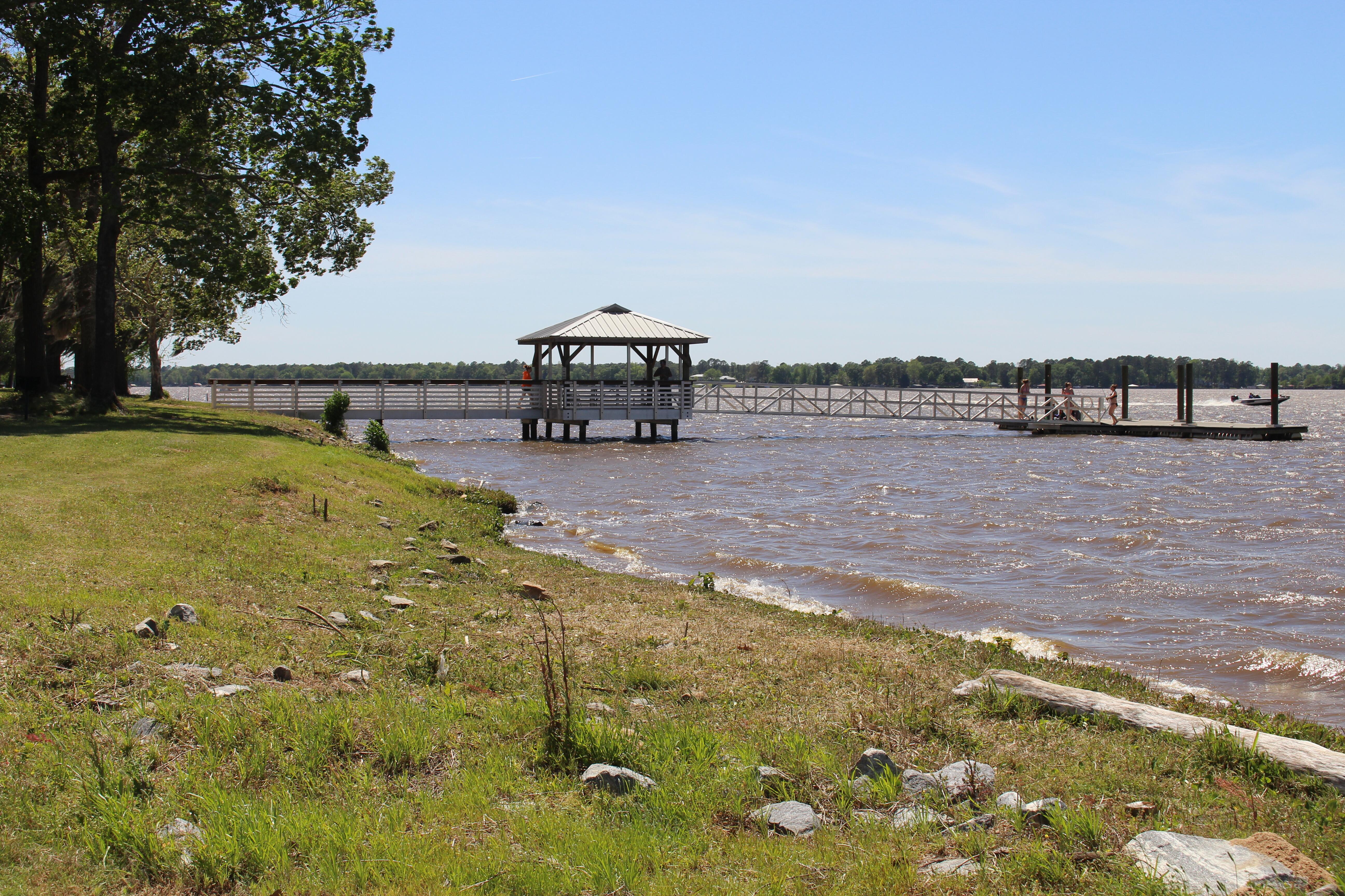 Image of a dock at Lake Blackshear, near Cordele, Georgia.