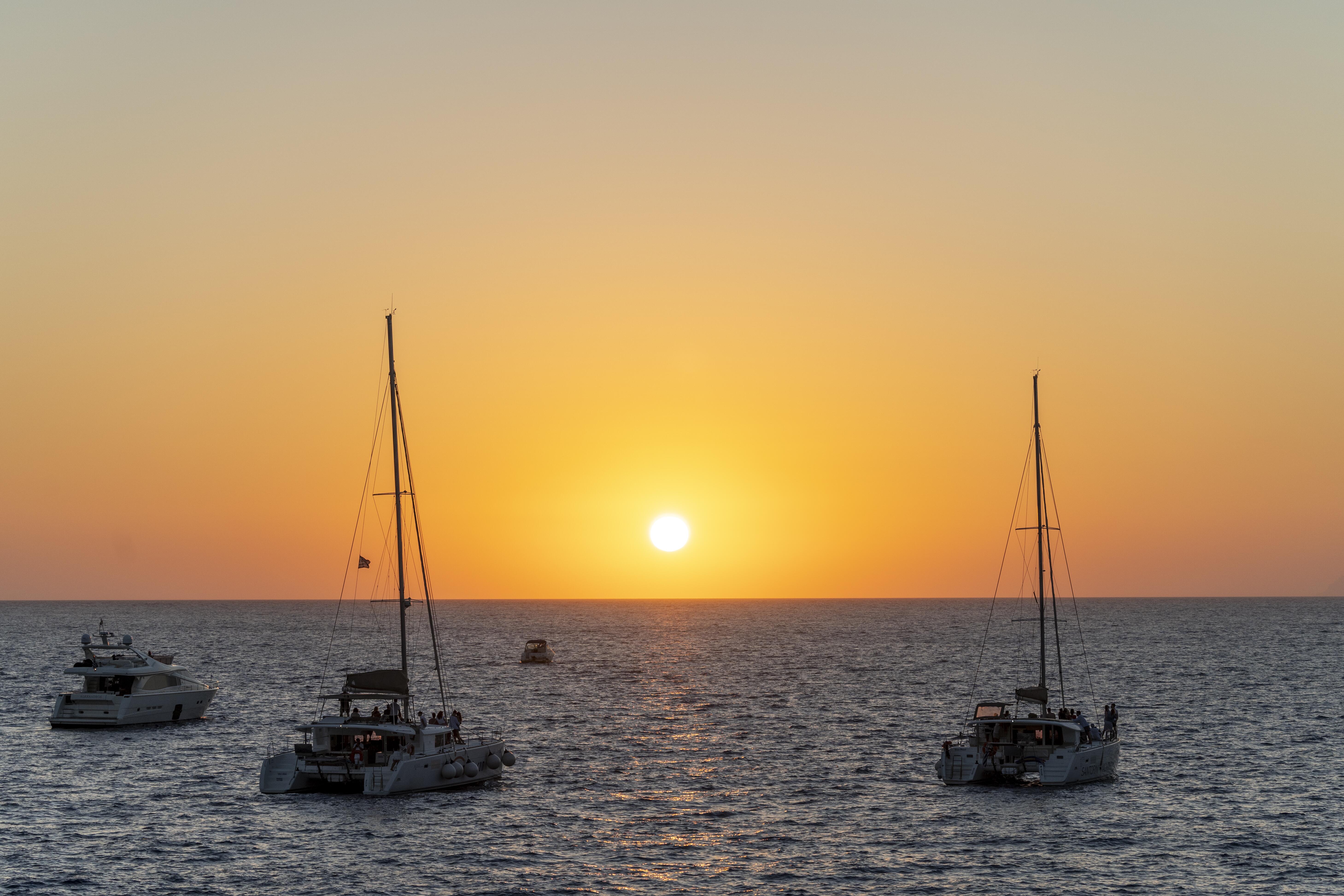 Photo of a sunset cruise in Santorini, Greece