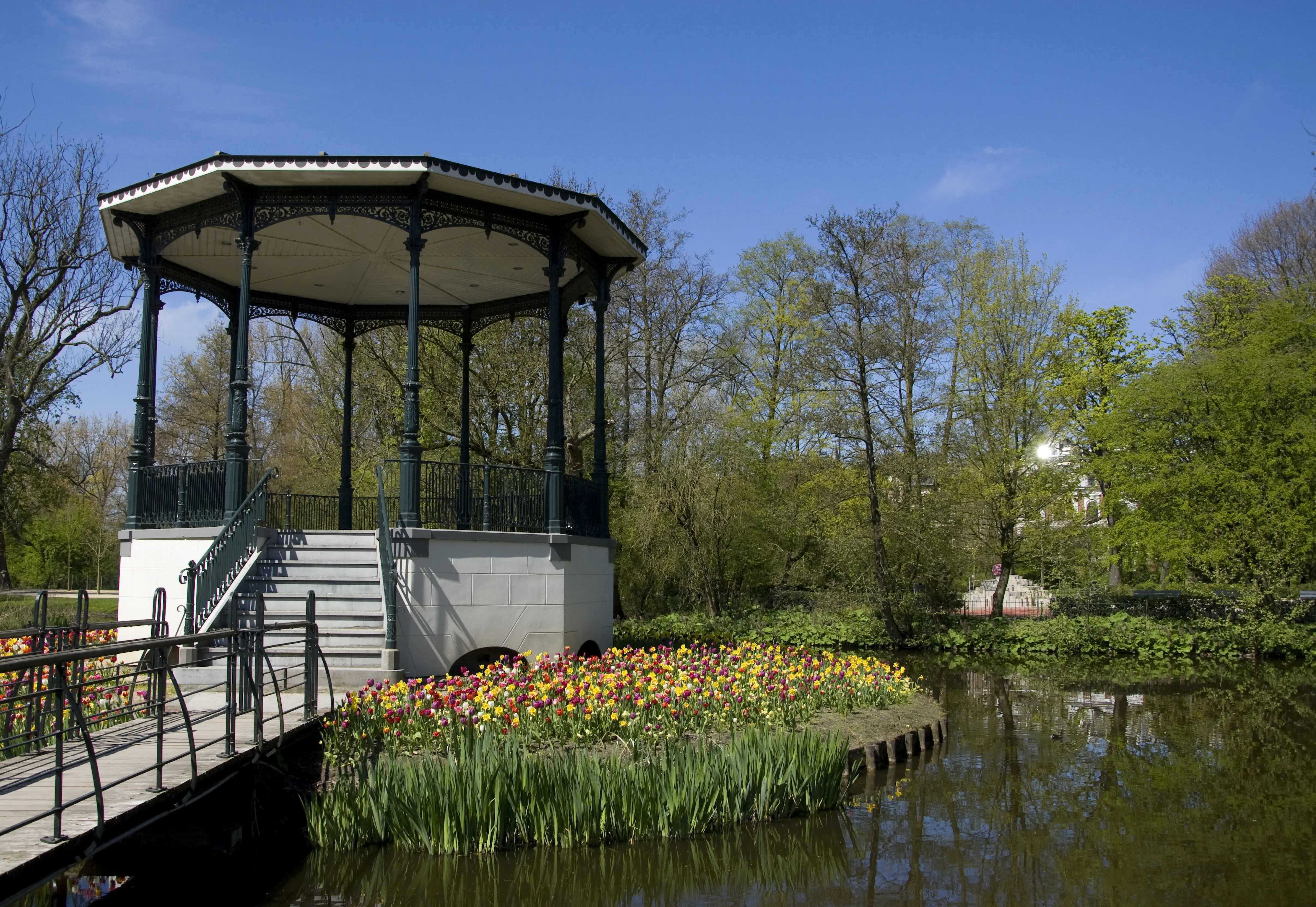 Outdoor image of a gazebo in Vondelpark, Amsterdam.