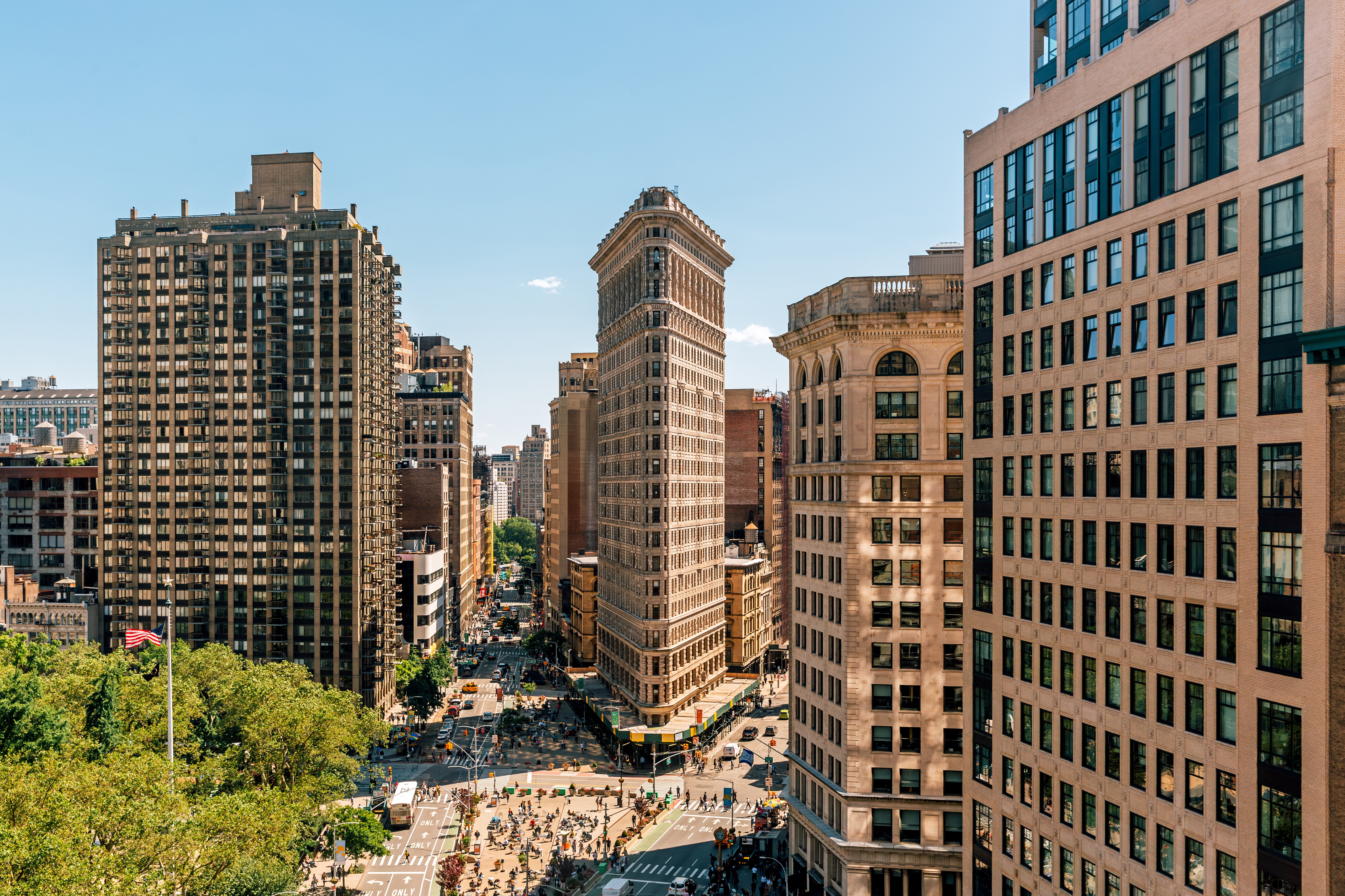 Image of the Flatiron Building in New York City.