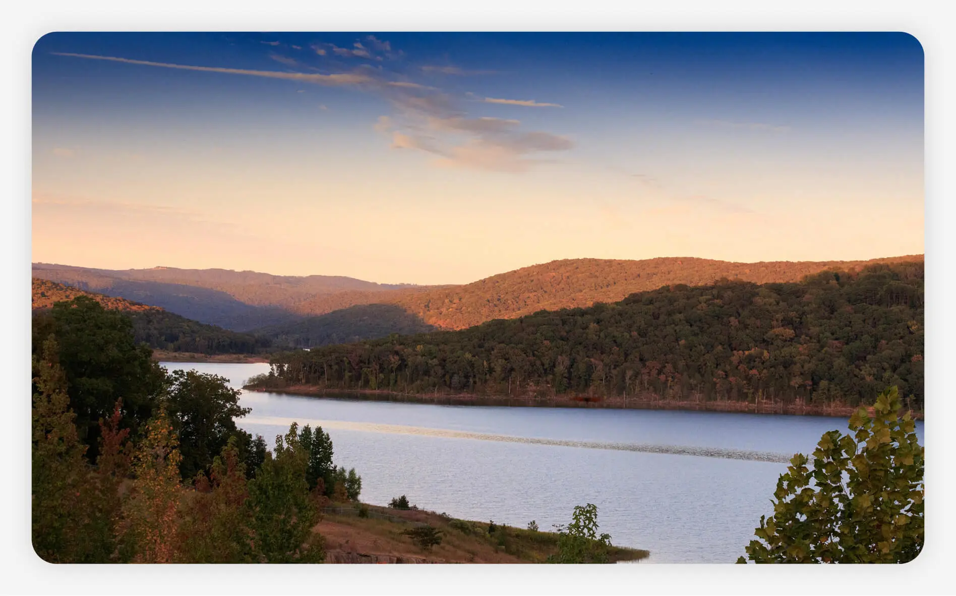 Fort Smith Lake