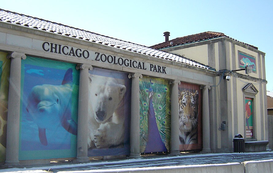 Exterior image of the front entrance building to the Brookfield Zoo in Chicago.