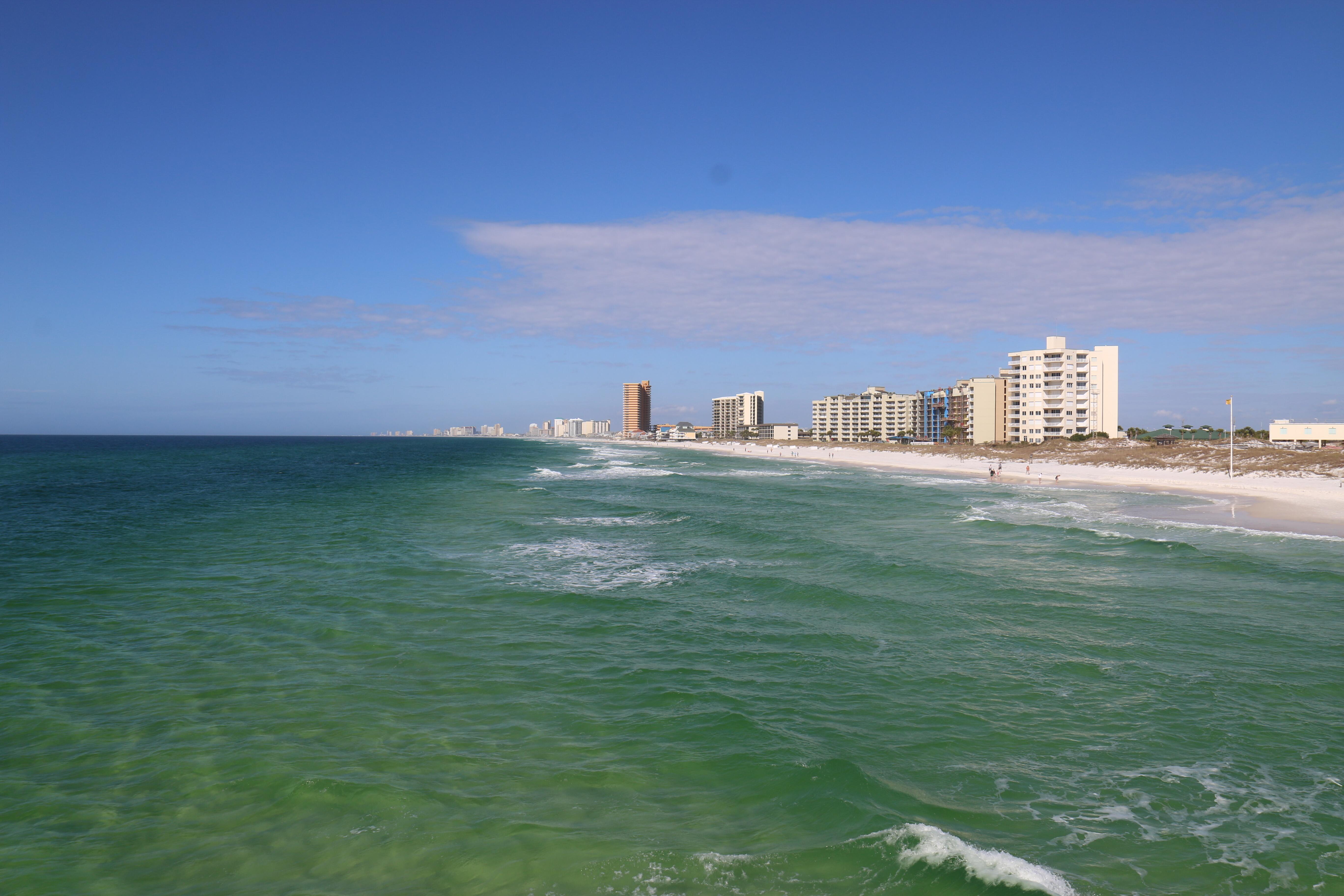Image of the ocean water and shore of St. Andrews State Park, Florida.