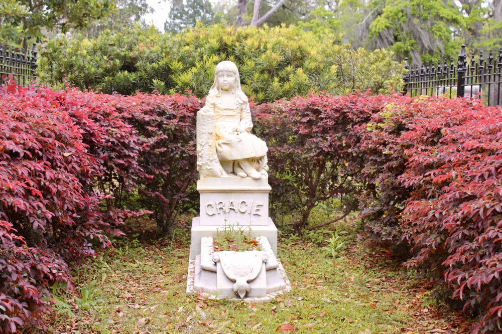 Bonaventure Cemetery in Savannah Georgia