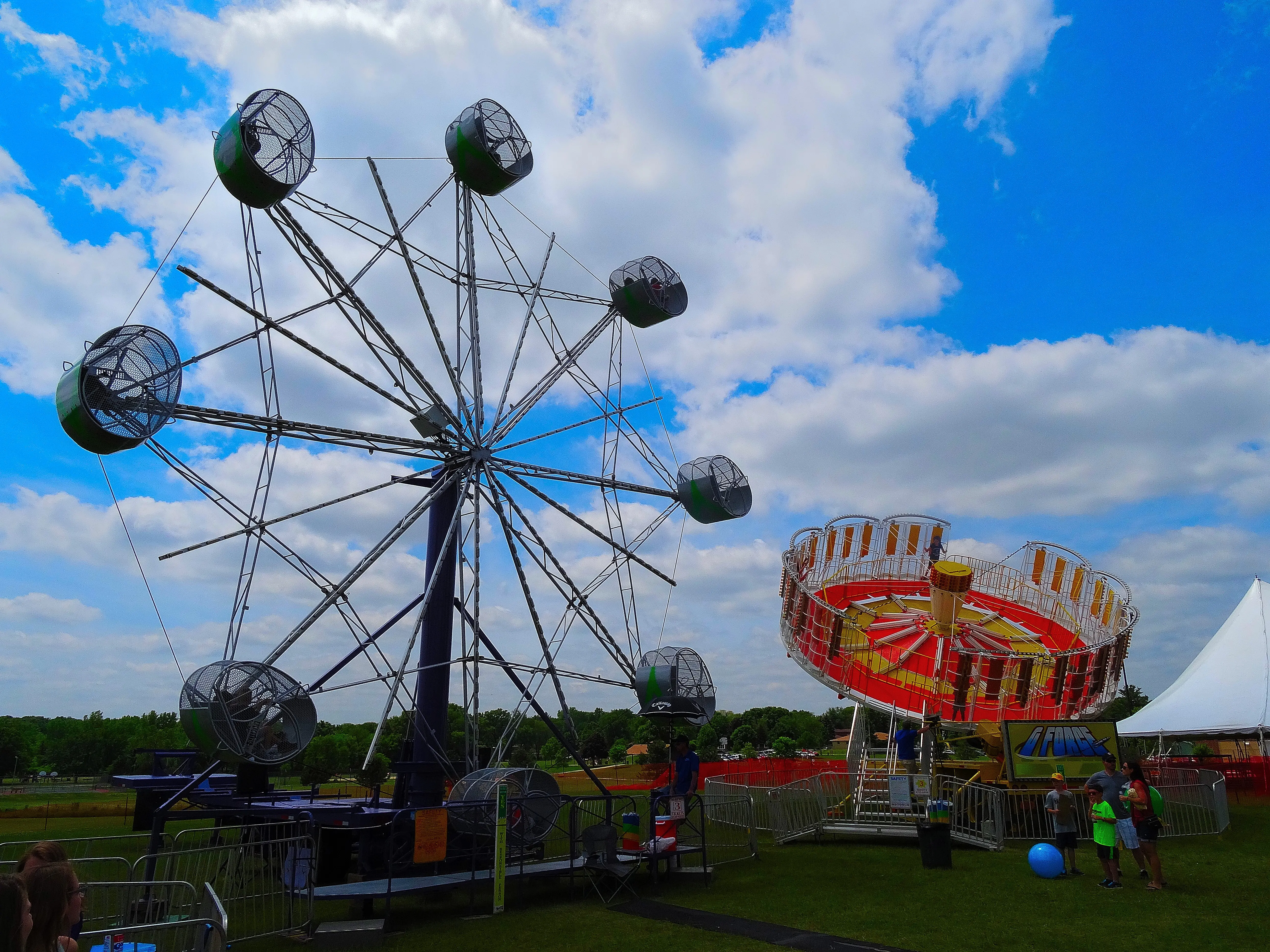 Image of a Rock-O-Plane attraction.