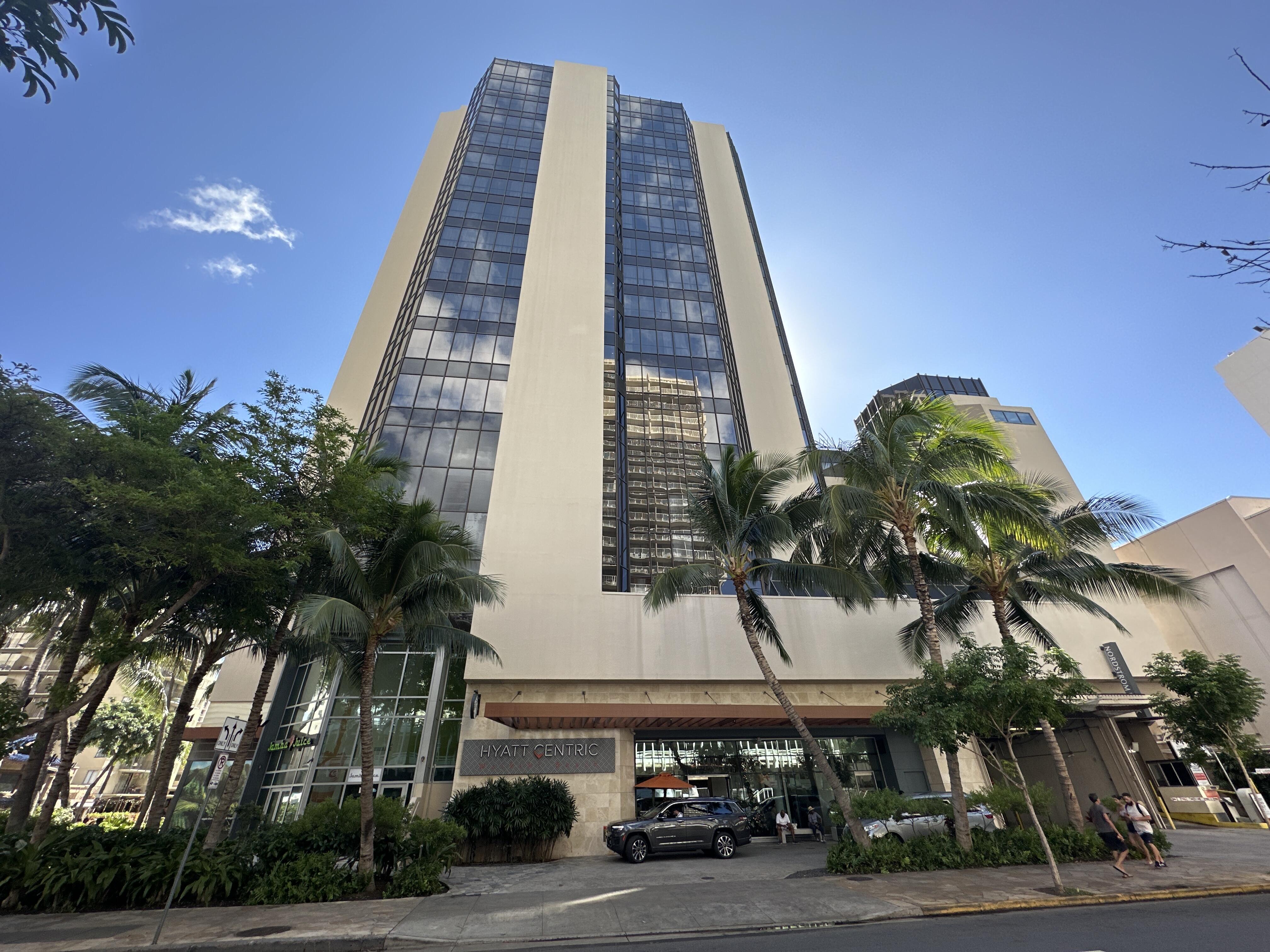 Outdoor picture of the Hyatt Centric Waikiki Beach in Honolulu, Hawaii.