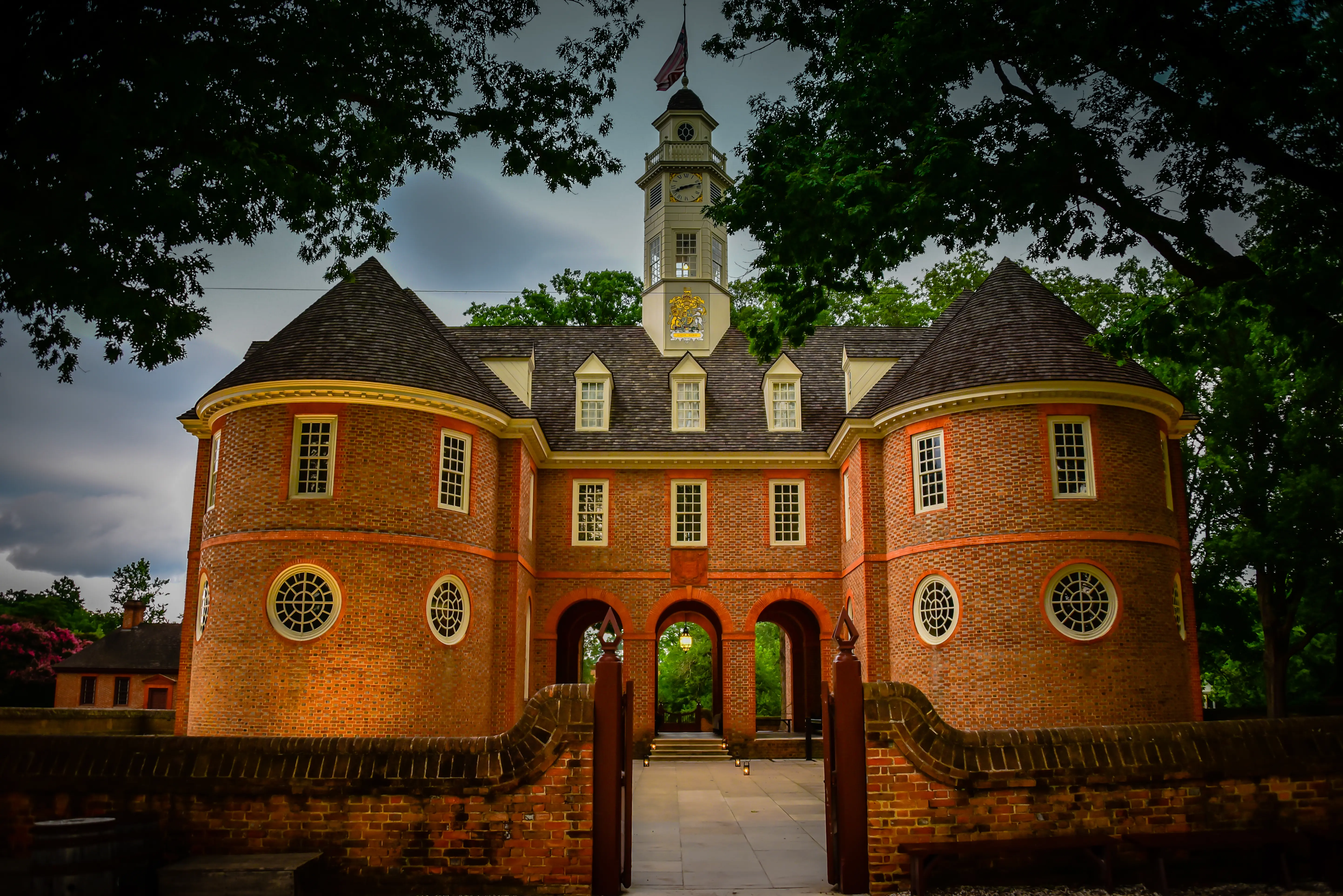 Image of the Old Capitol Building in Colonial Williamsburg VA at night.