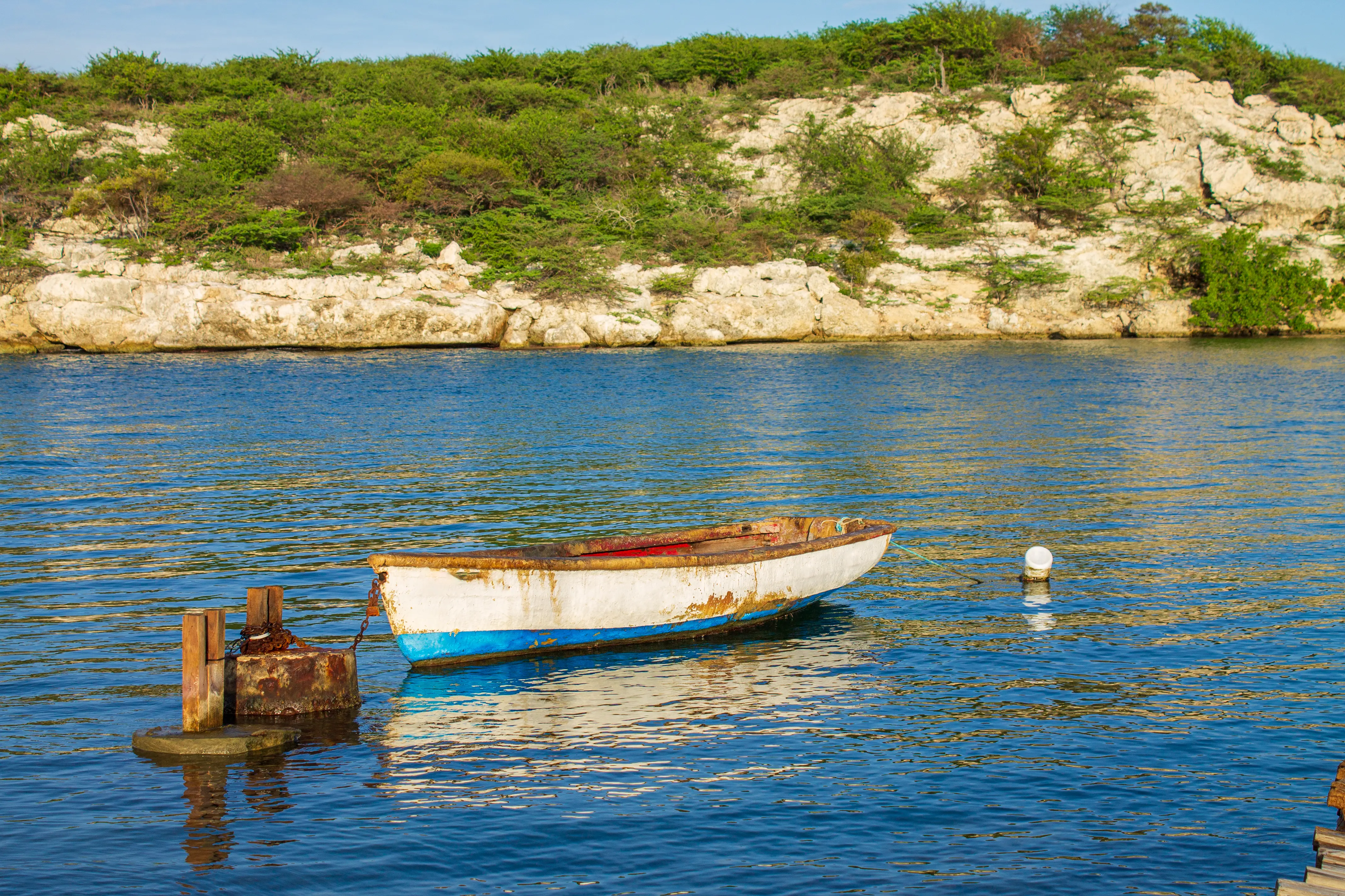 Image of a fishing boat in Curacao.