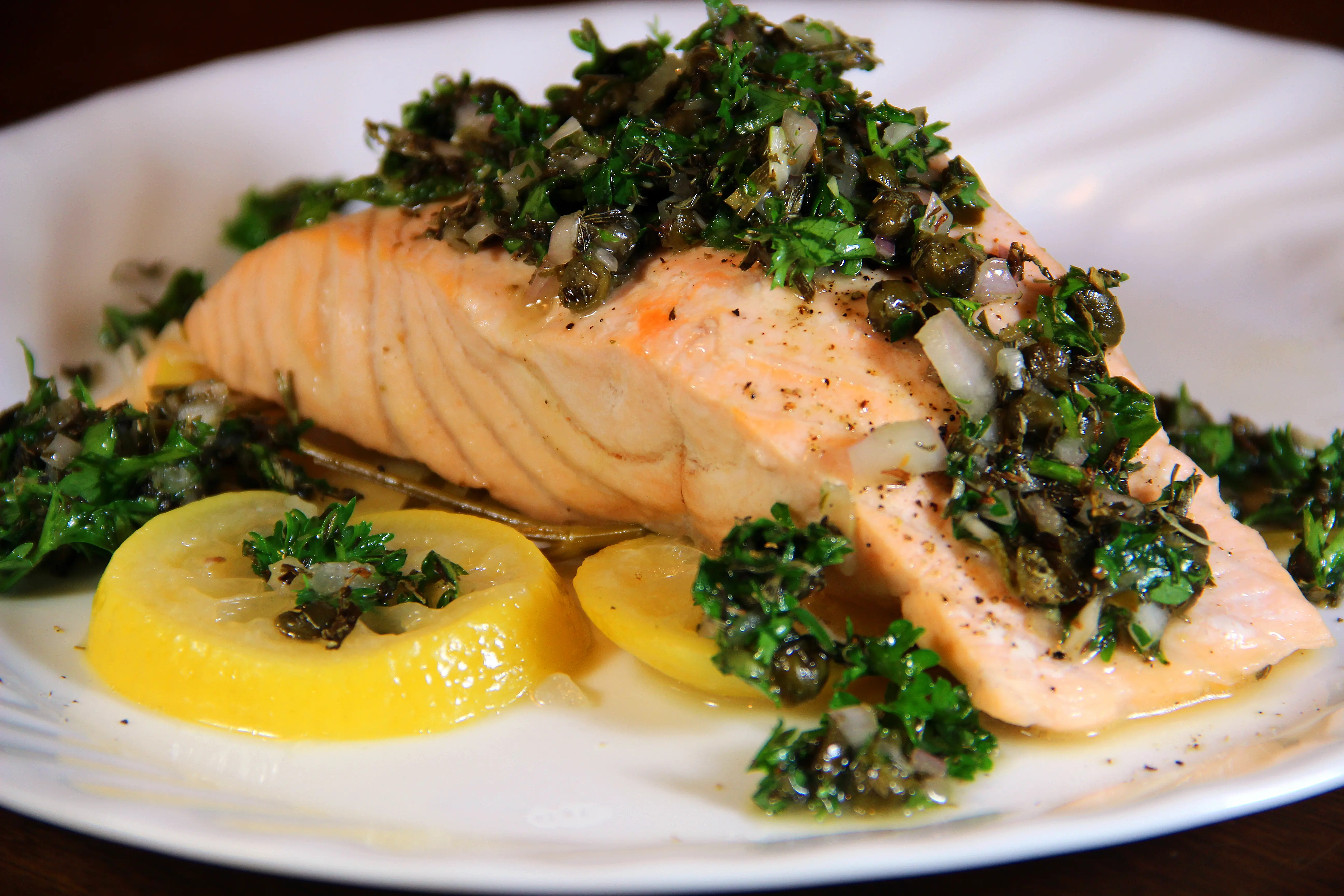 Poached salmon with lemon