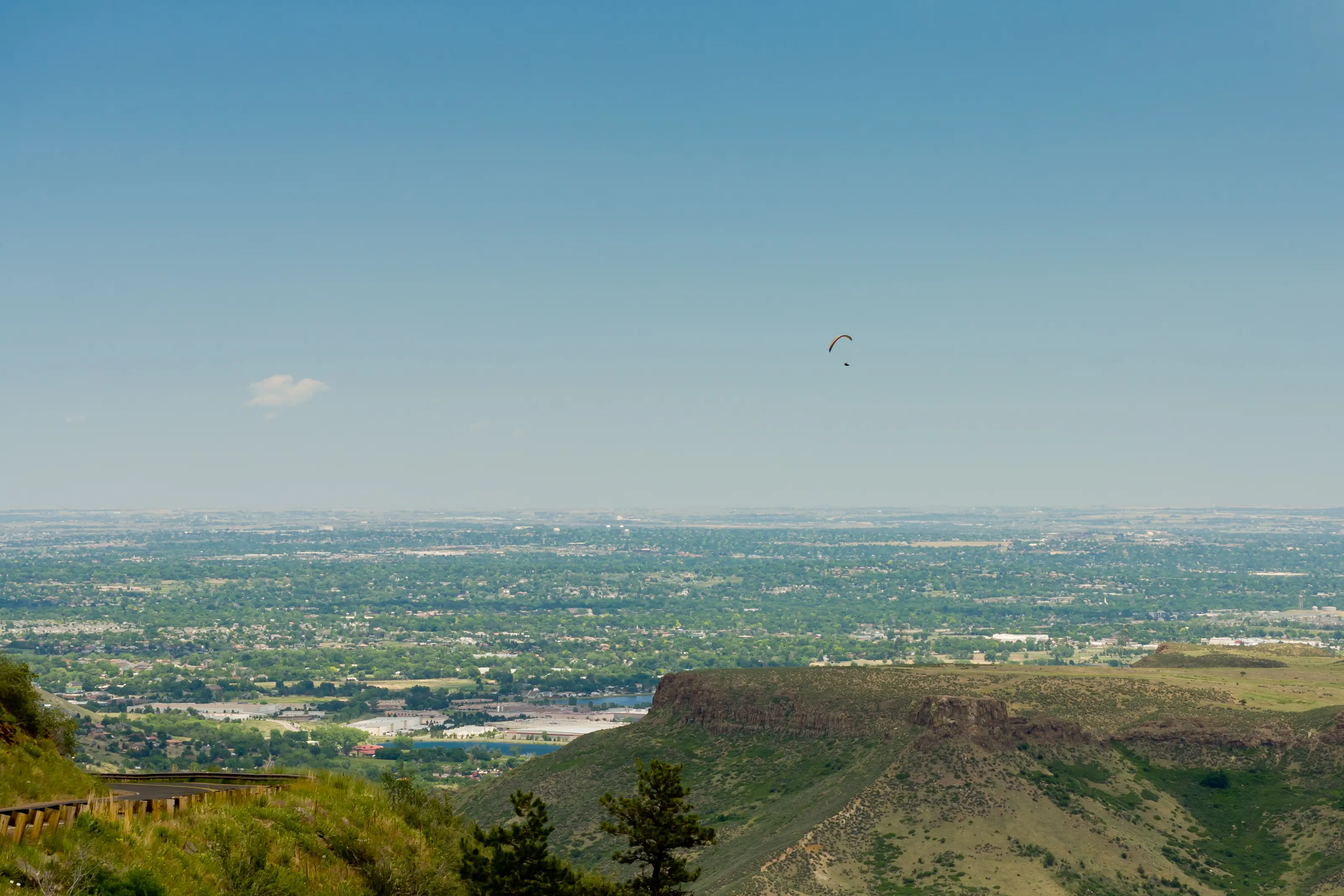 Outdoor photo of Lookout Mountain and the surrounding scenery.