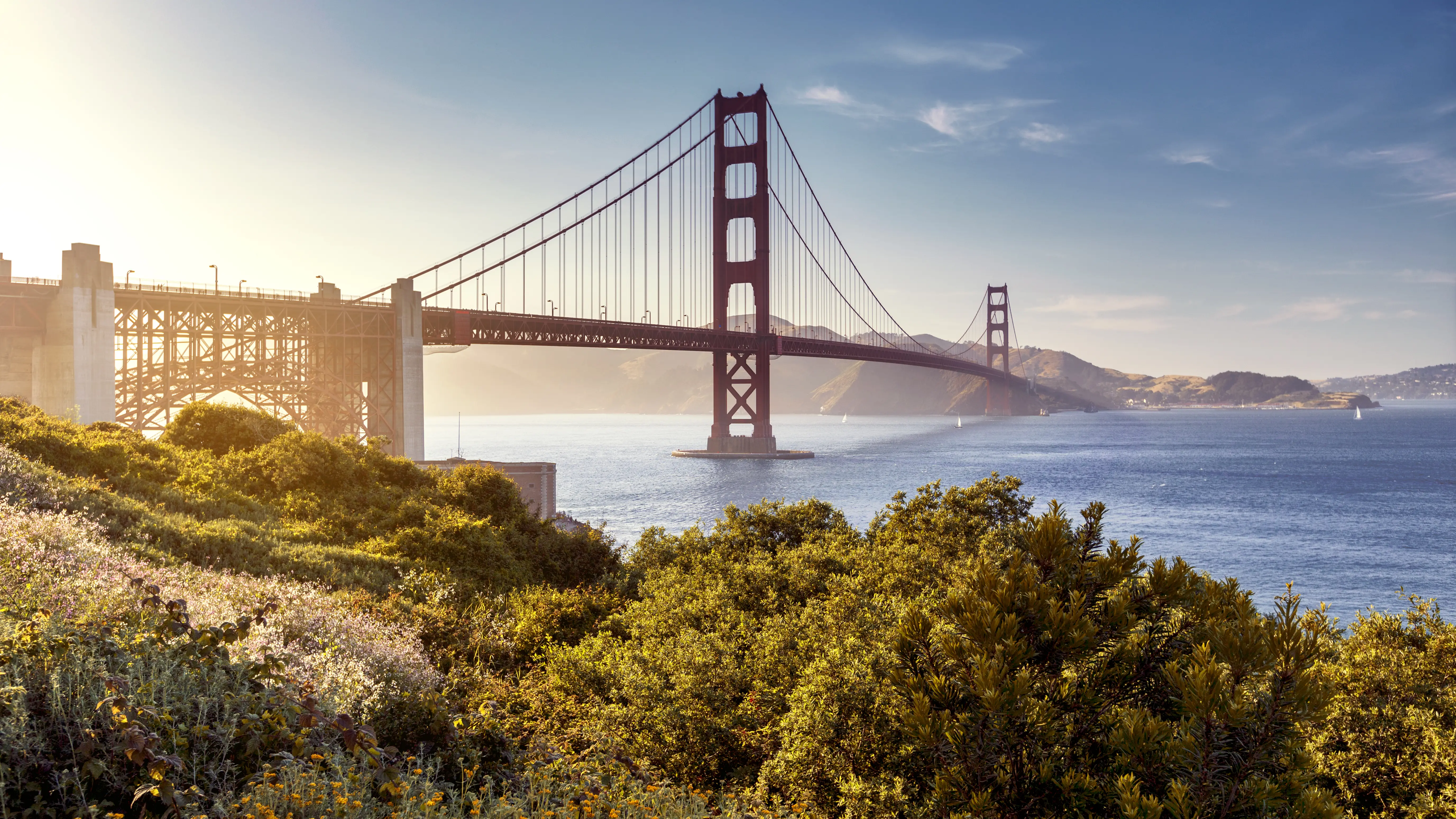 Image of the Golden Gate Bridge in San Francisco, California, at sunset.