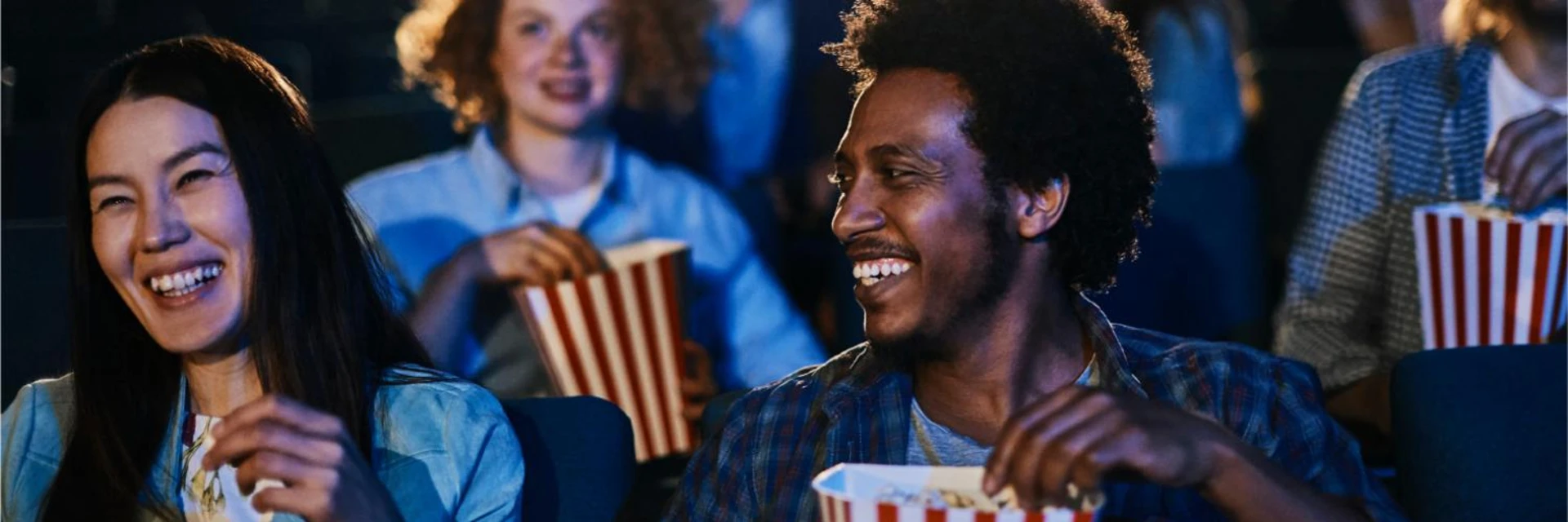 HOW TO GET CHEAP MOVIE TICKETS [SO YOU CAN SPLURGE ON SNACKS]