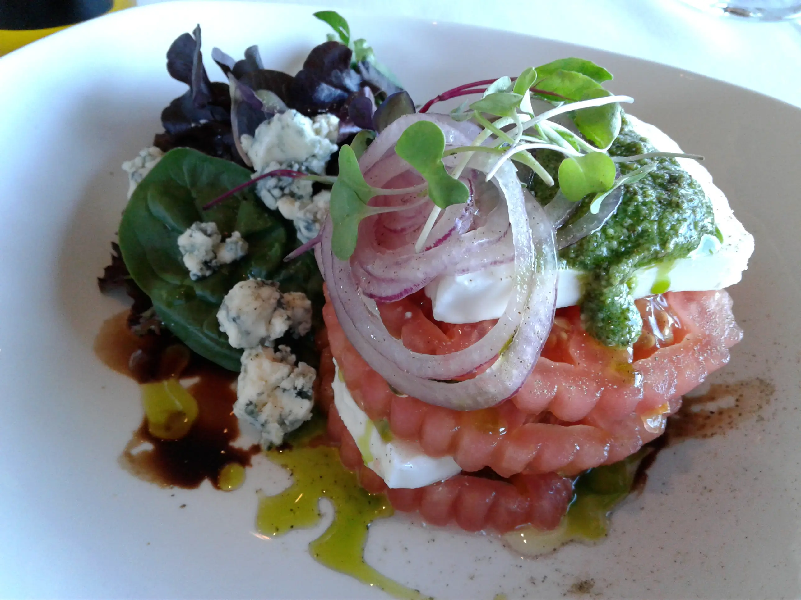 Caprese Salad, Baked Oysters, Key lime pie.