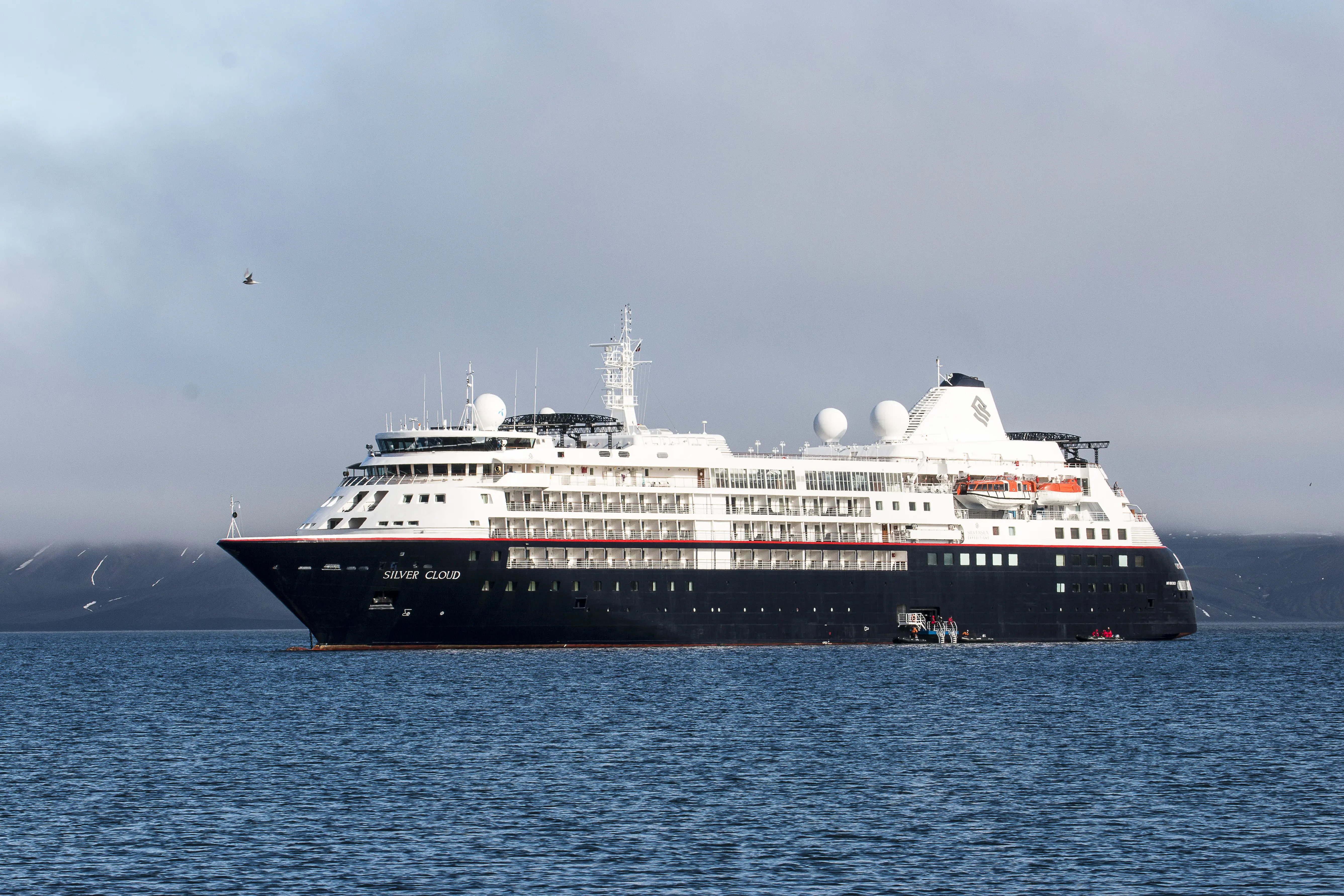 Image of a Silversea Cruise ship sailing