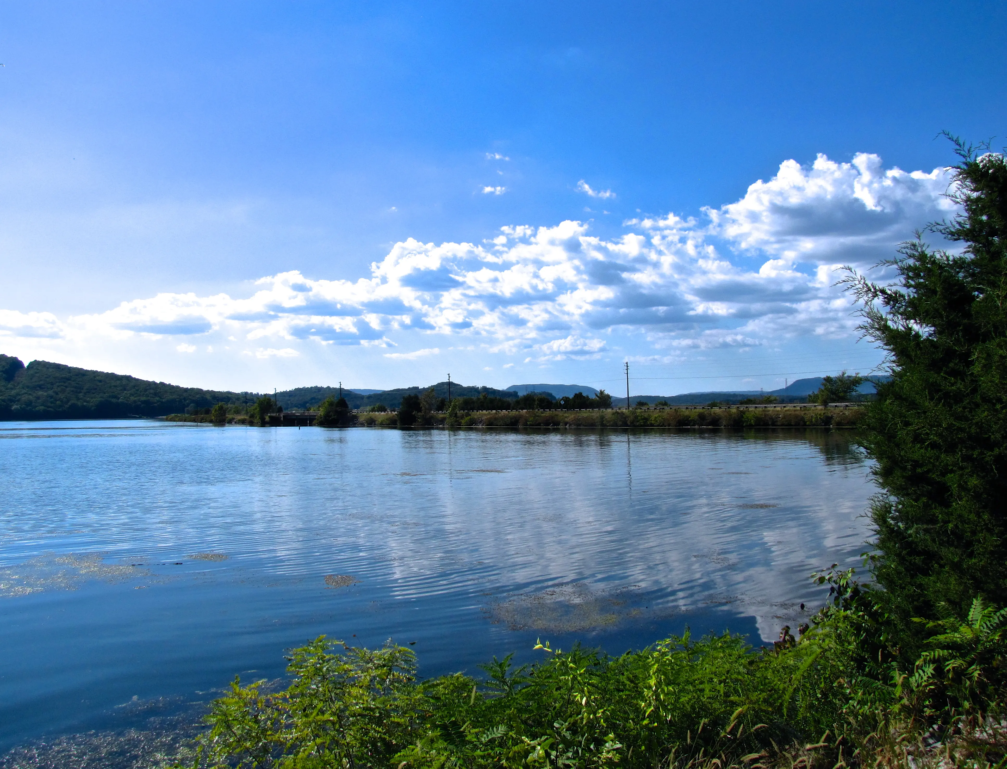 Image of Nickajack Lake, in Tennessee.