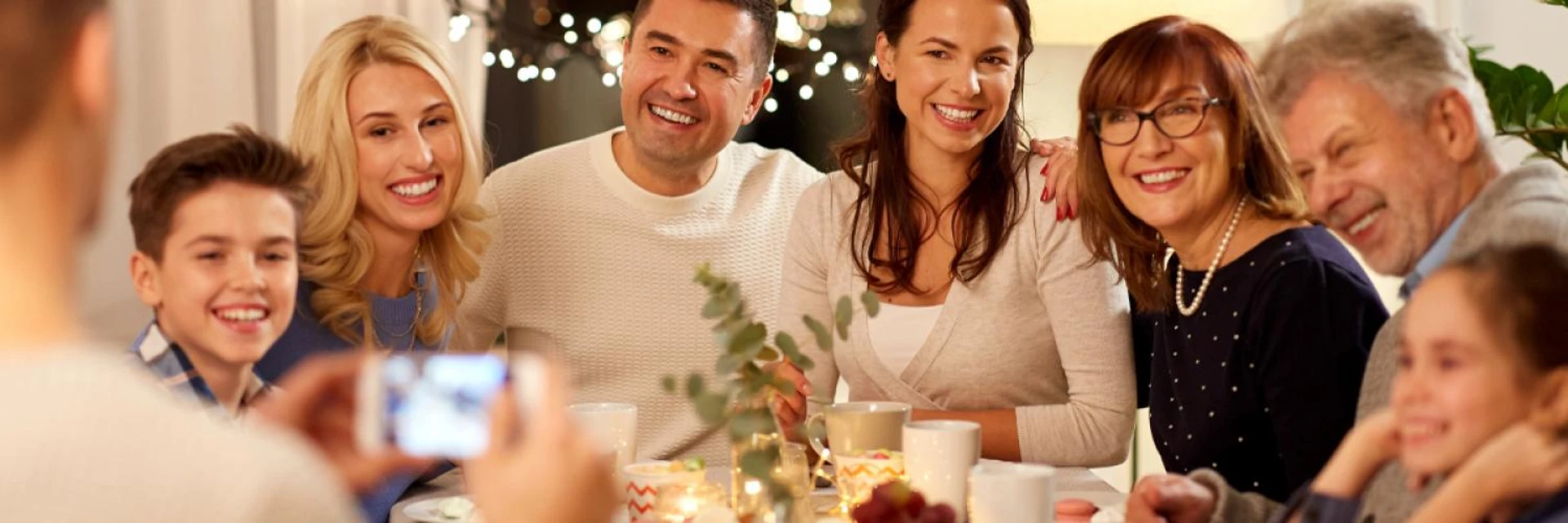 CELEBRATE THE HOLIDAYS AND FAMILY TOGETHERNESS WITH HELP FROM AAA