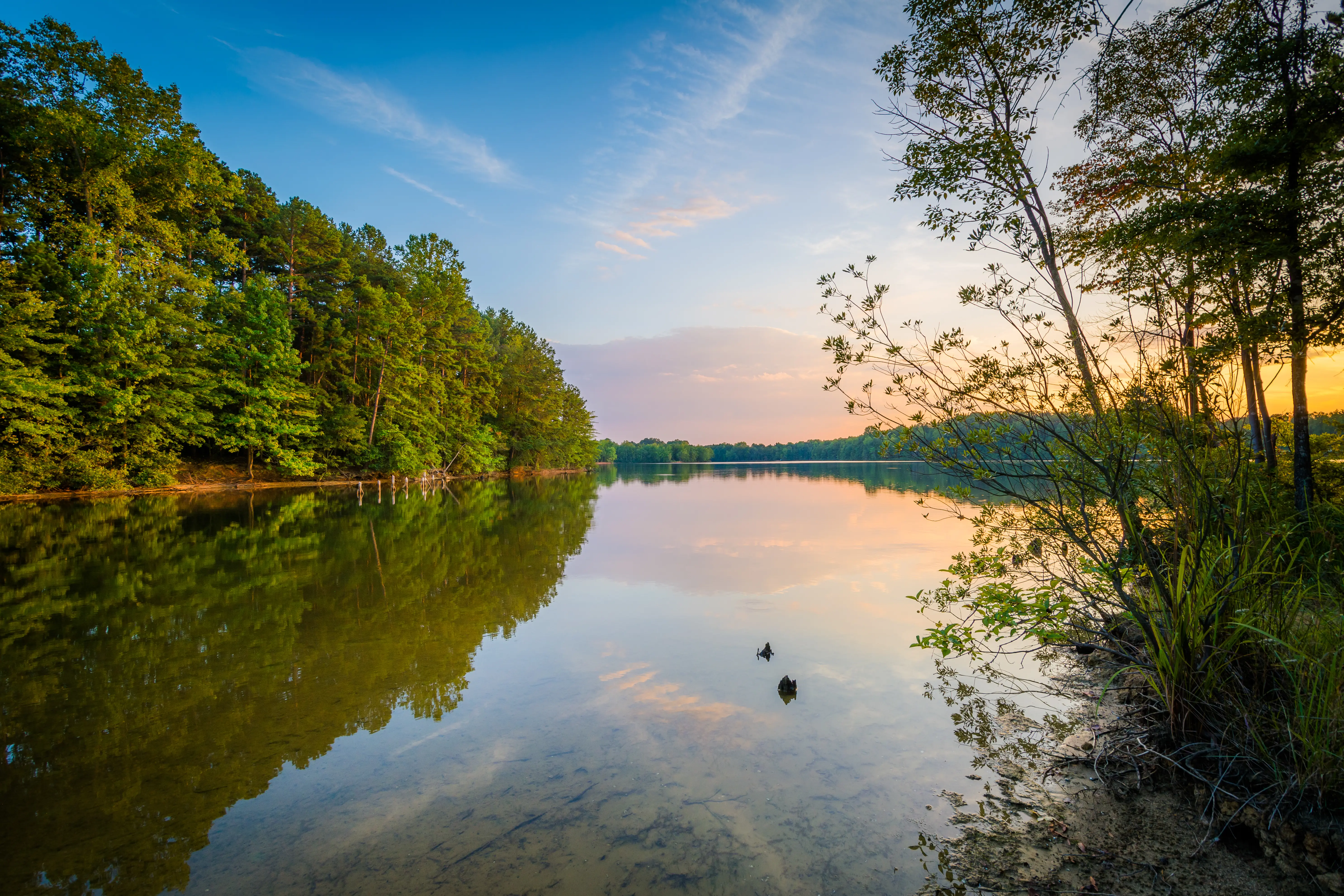 Image of Lake Norman, Charlotte, North Carolina.