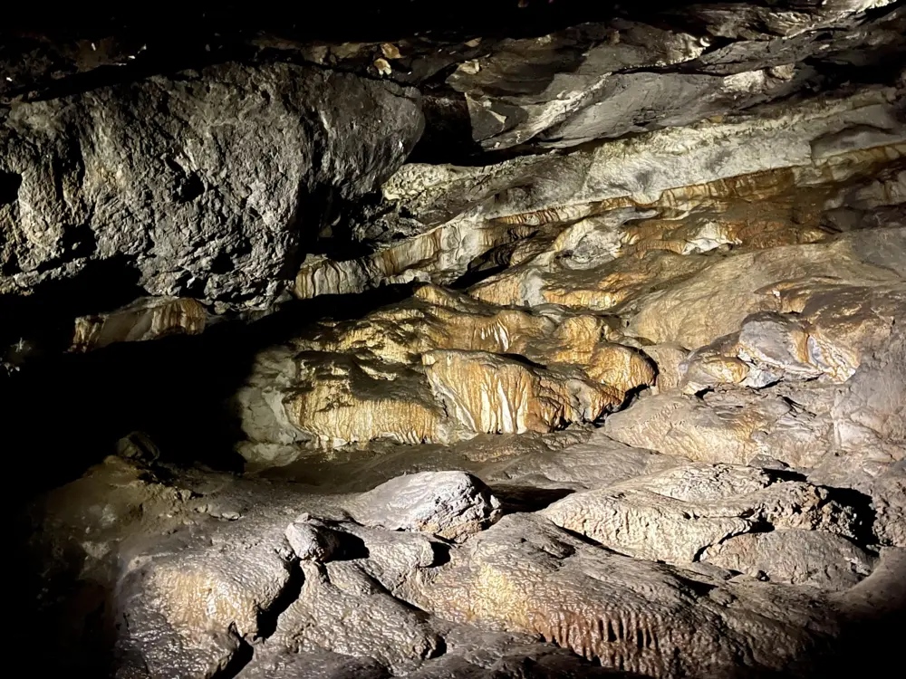 Timpaganos Cave National Monument