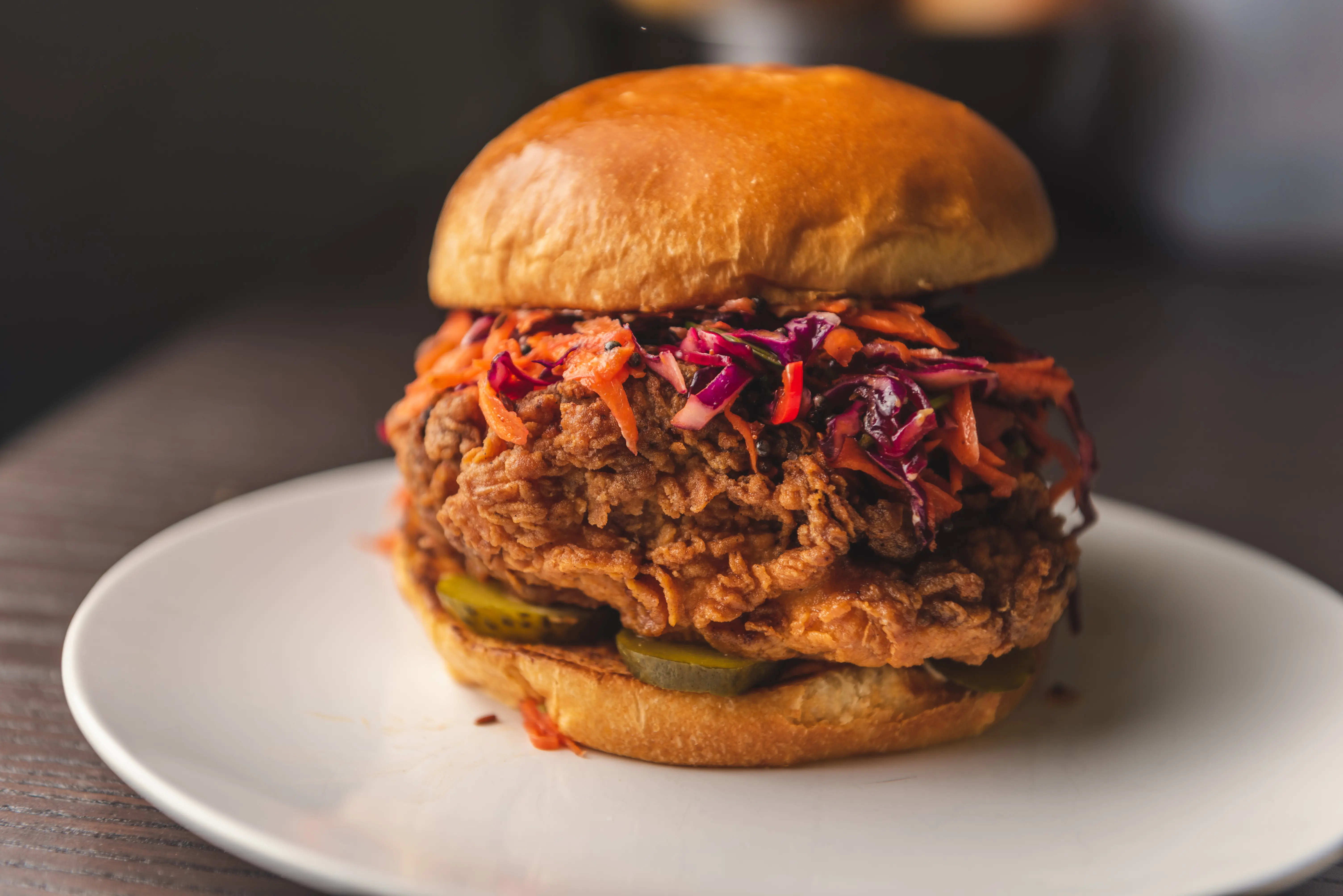Image of a chicken sandwich on a plate.