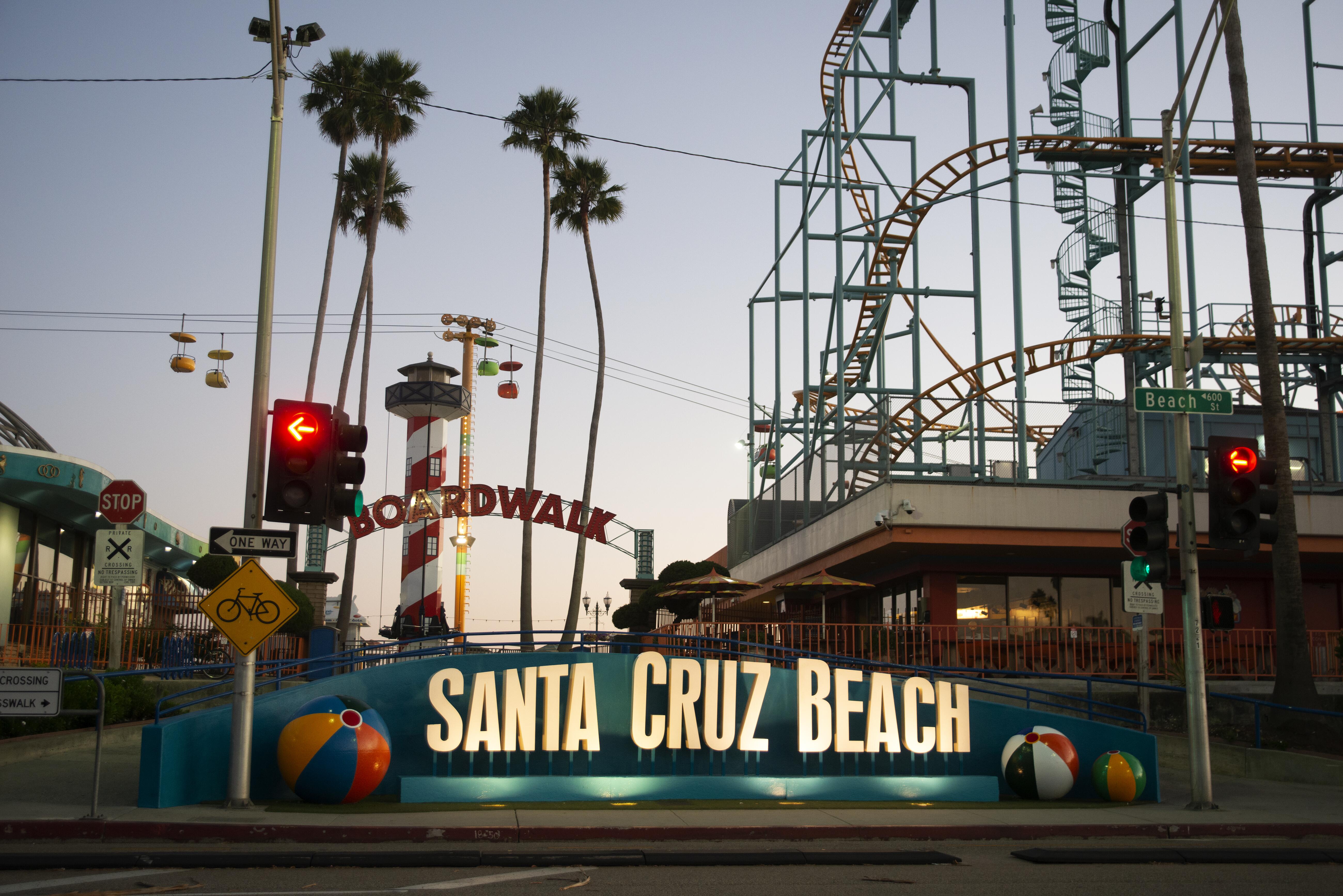 Image of the Santa Cruz Beach Boardwalk and its attractions.