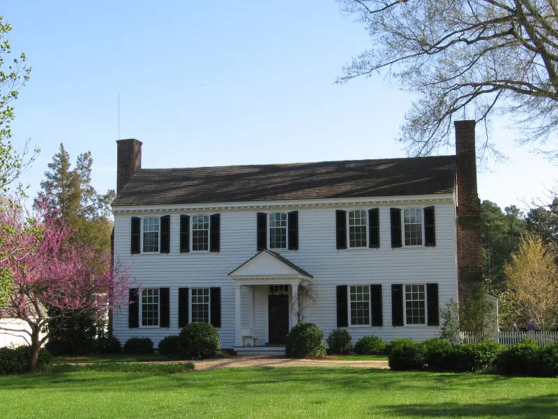 Exterior image of Rockefellers' Bassett Hall in Colonial Williamsburg.