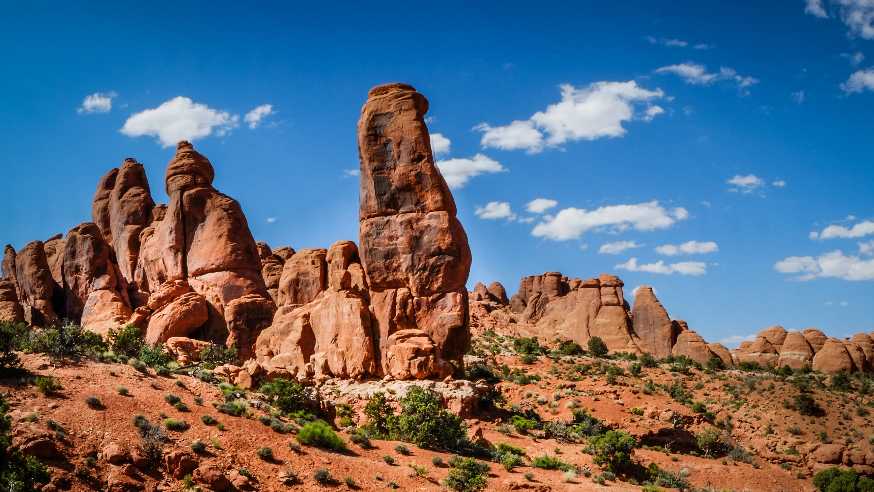 Arches National Park Scenic Drive Road Trip