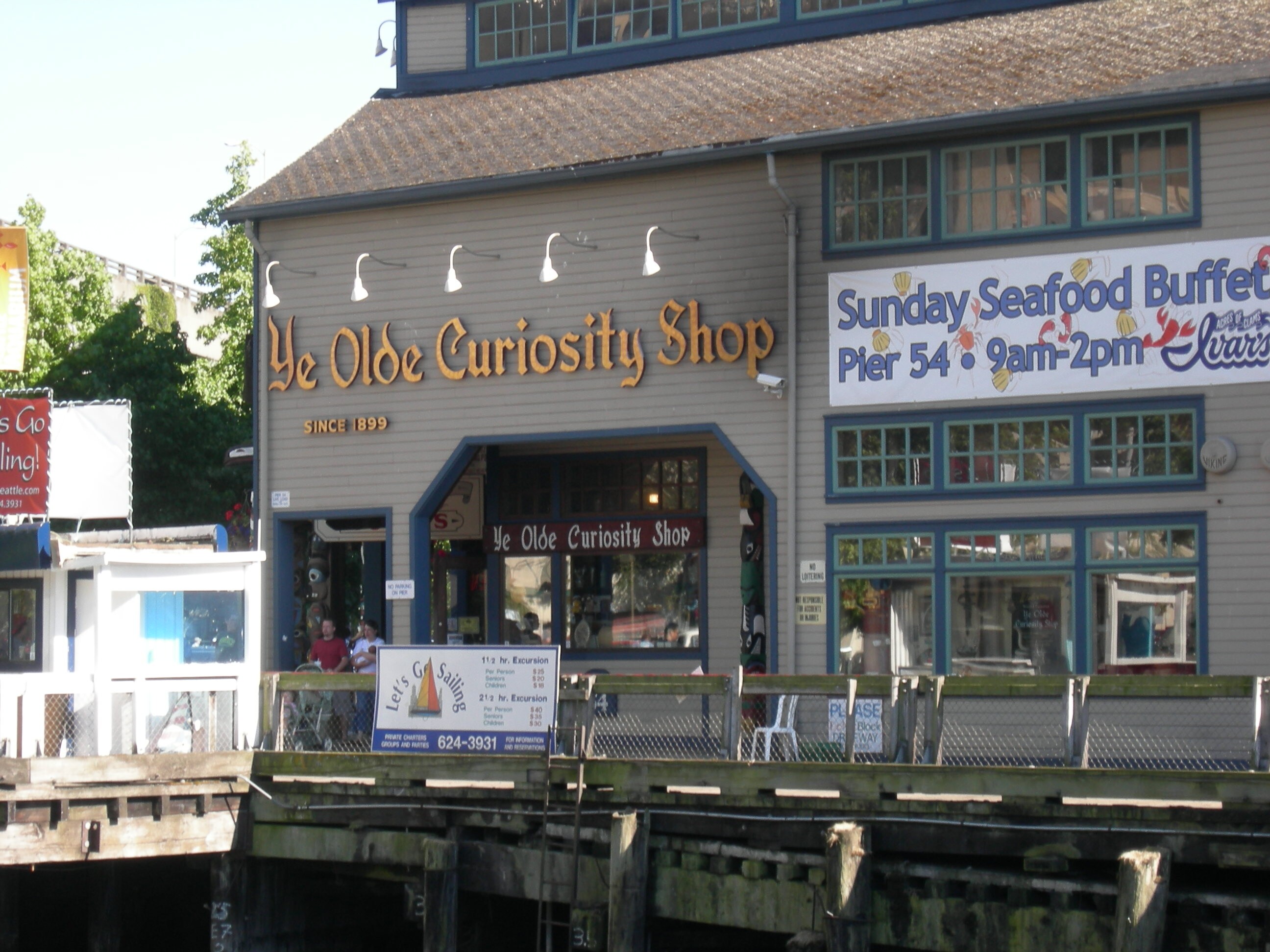 Exterior image of Ye Olde Curiosity Shop on Pier 54 in Seattle.
