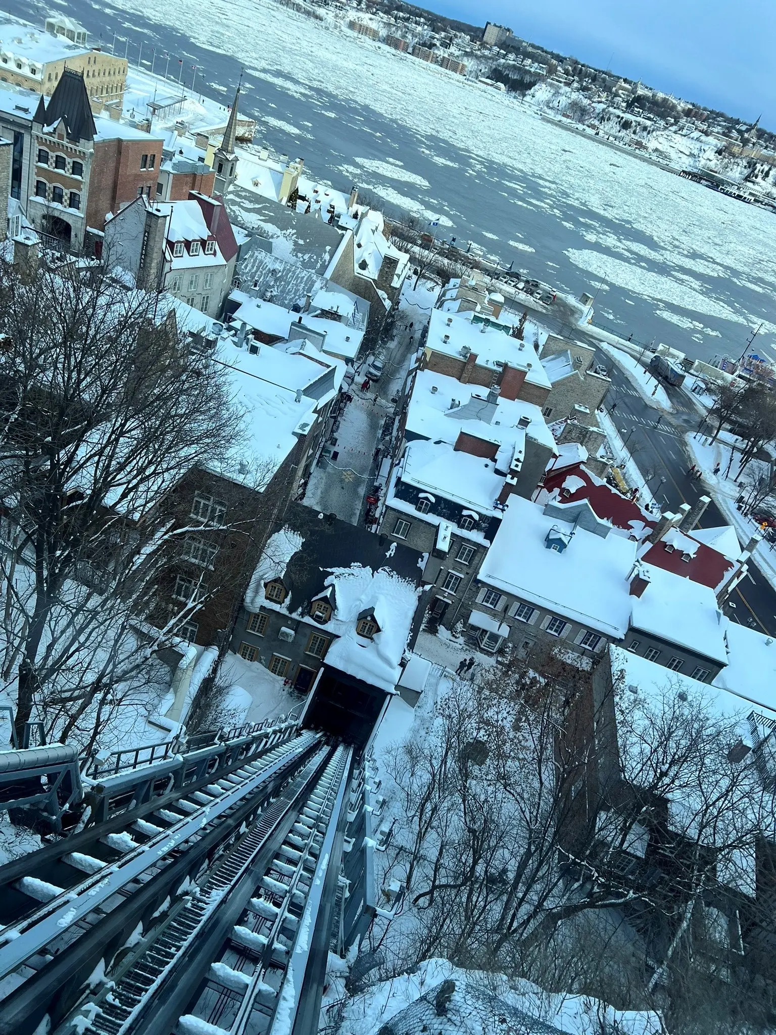 Outdoor image of the Funicular descending down at Quebec City, in the snowy winter.