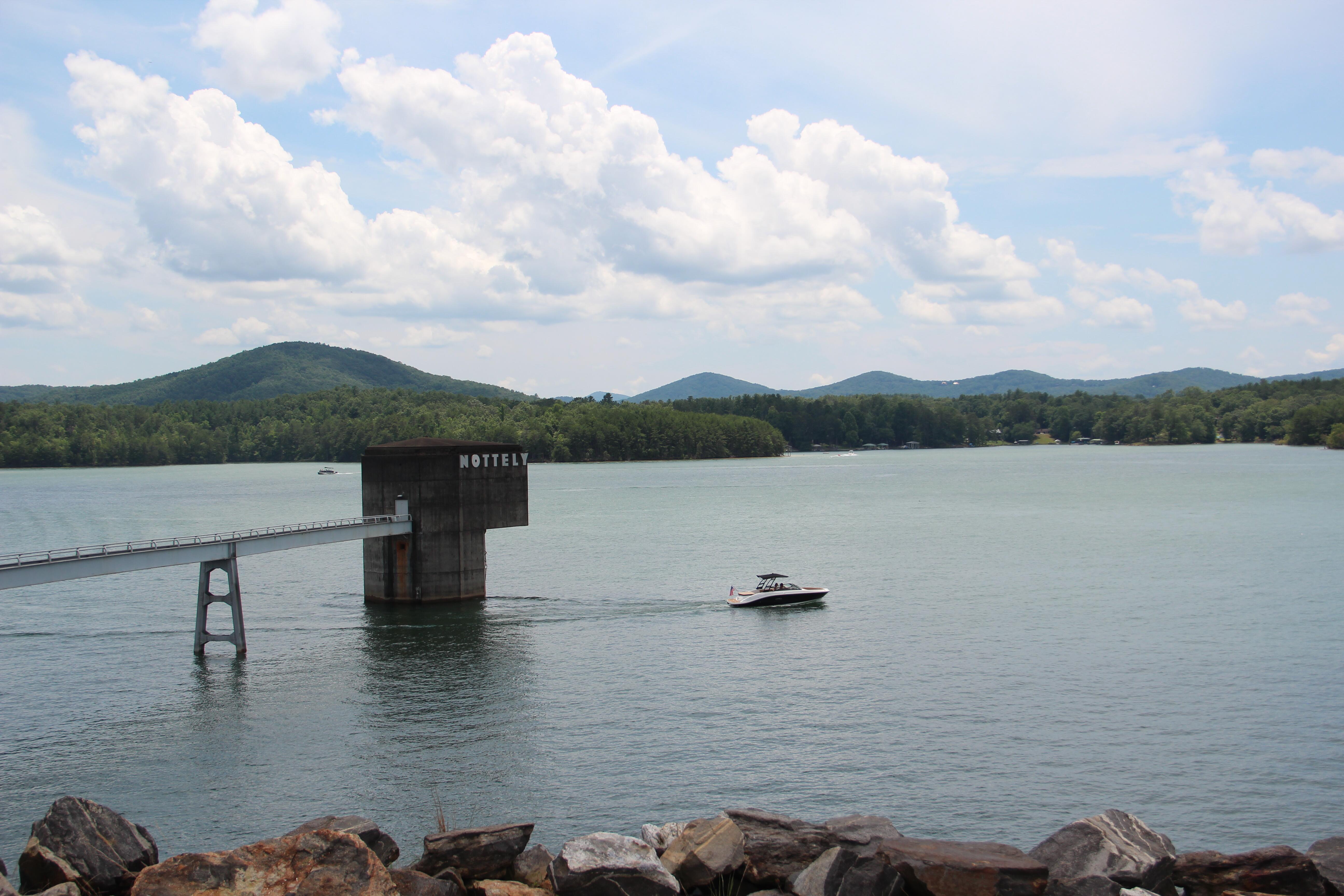 Image of Lake Nottely reservoir and dam, in Union County, Georgia.