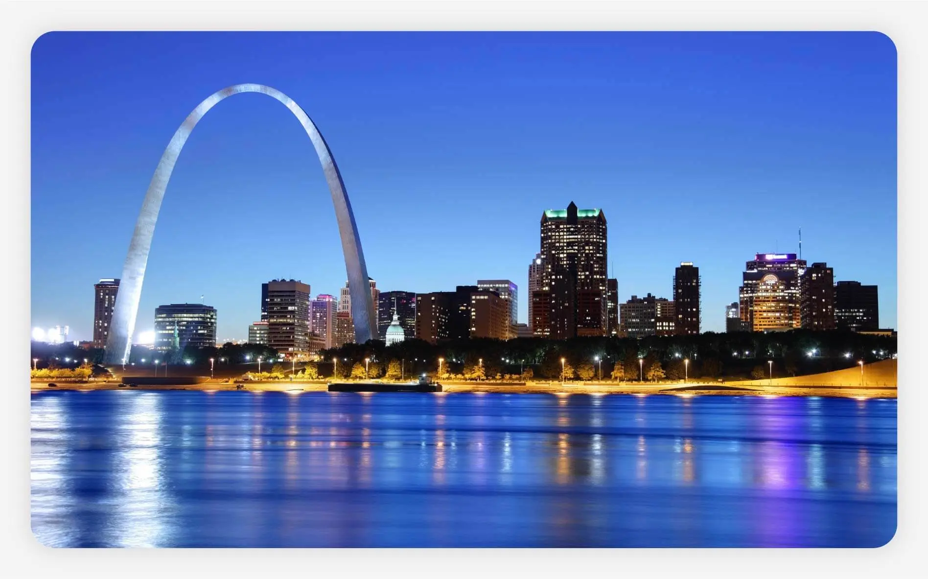 A photo of Gateway Arch in Missouri.