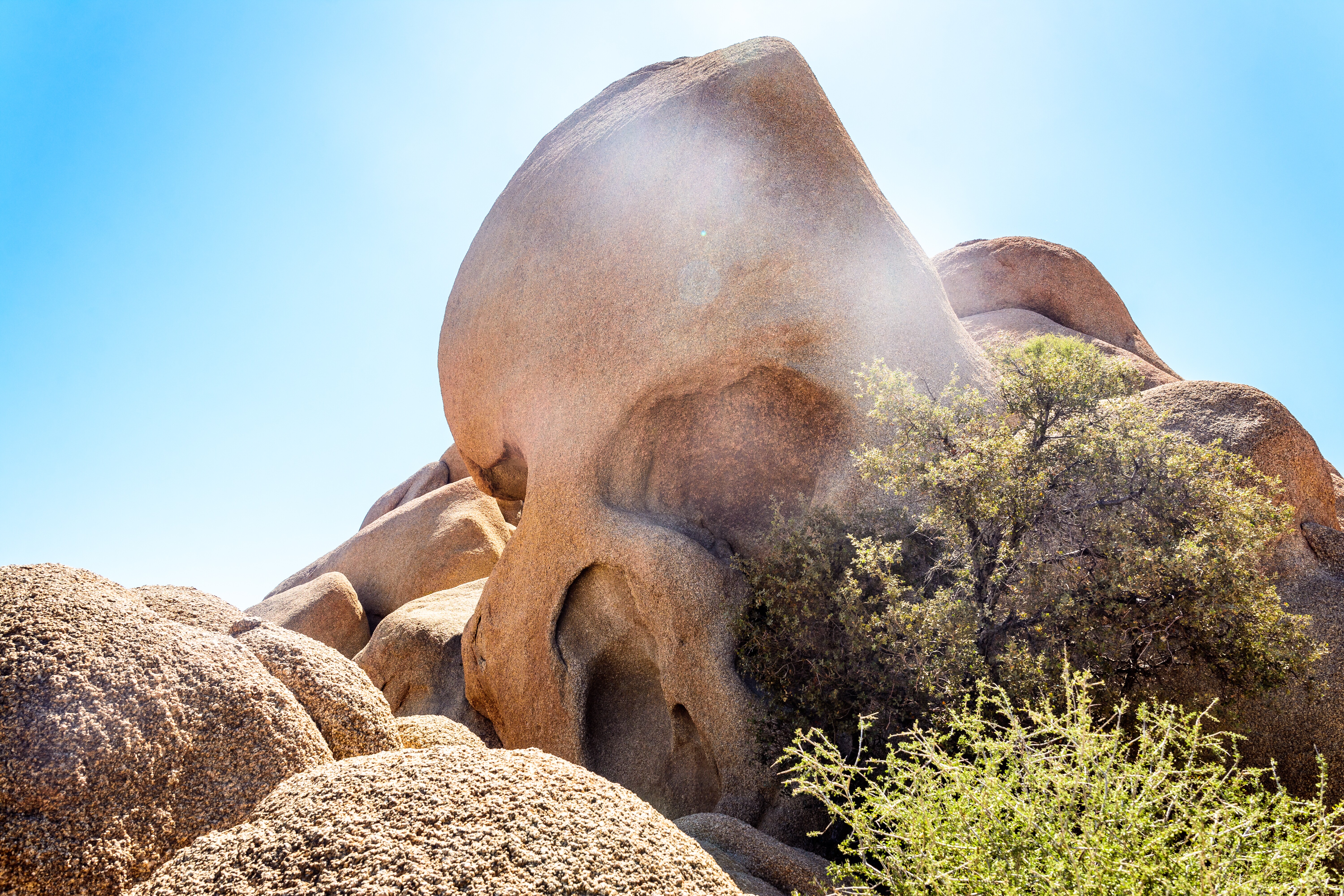 Image of Skull Rock as Joshua Tree National Park, in California.