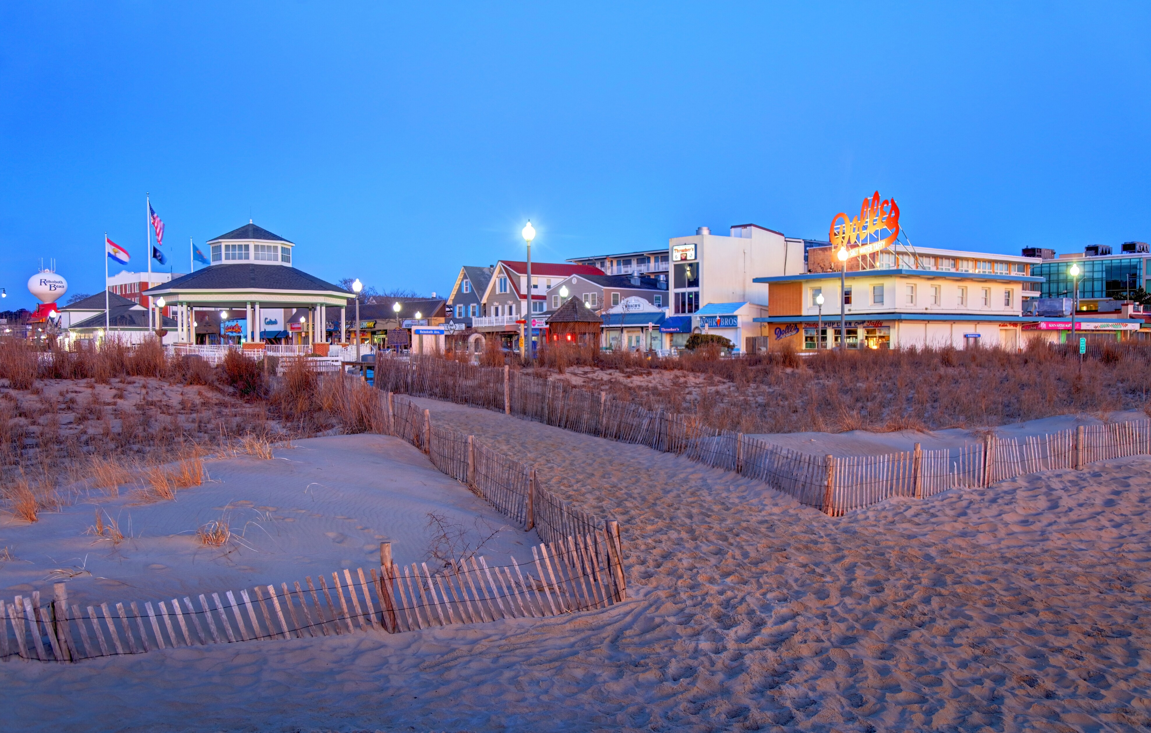 best beaches to visit in us in october