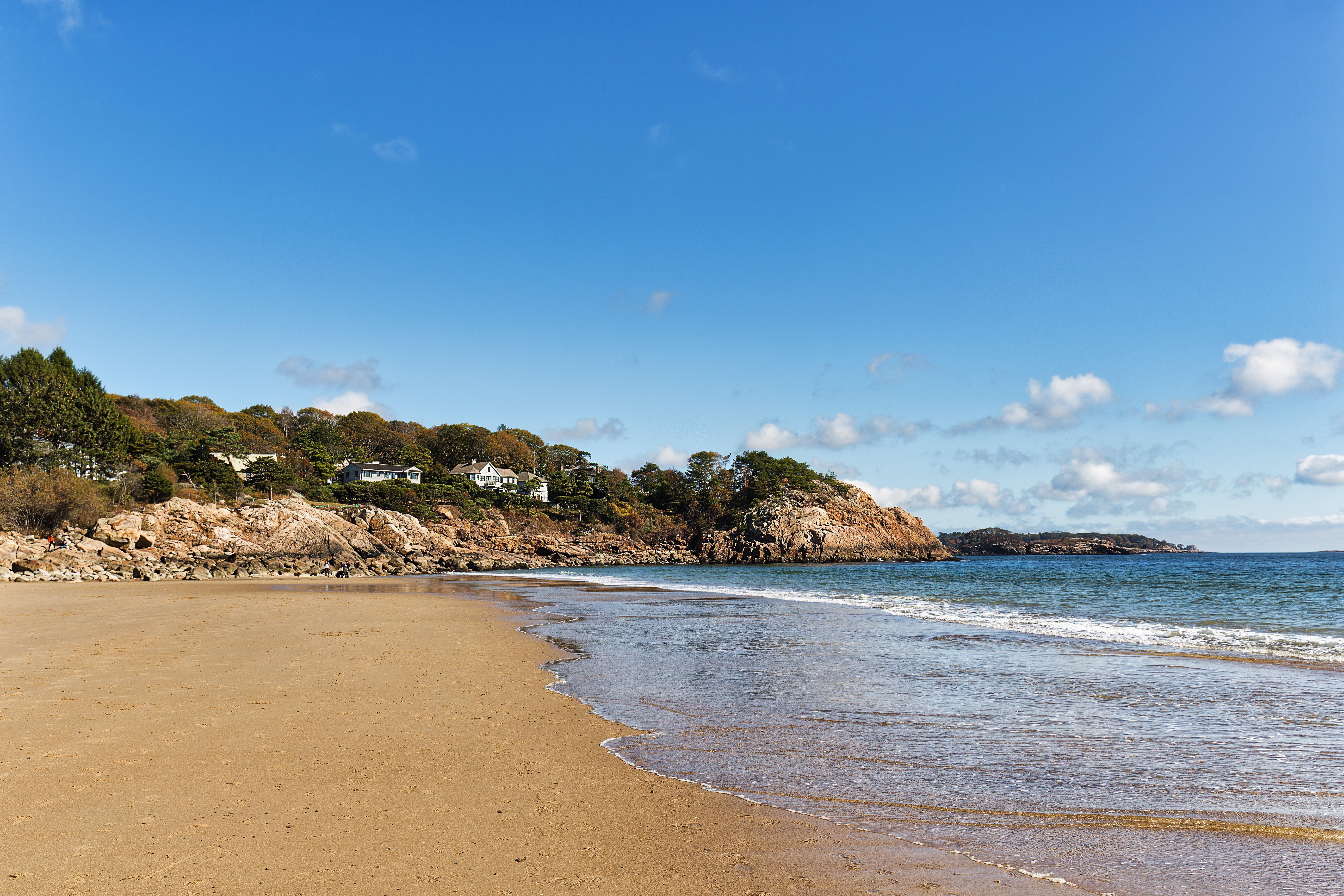 Outdoor image of a sunny day at Singing Beach.